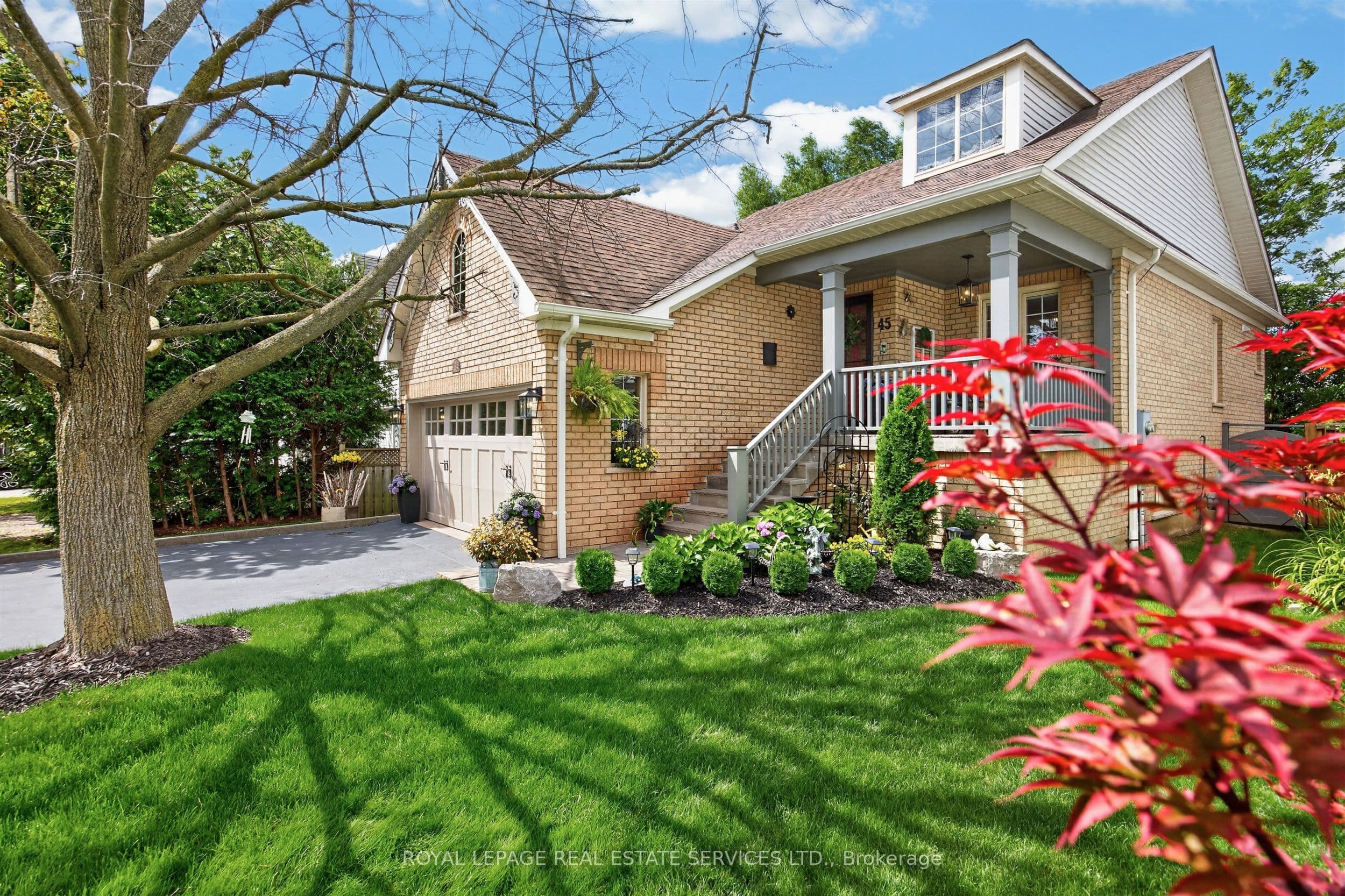 45 Rosemarie Crescent, Whitby, ON L1M 1G6