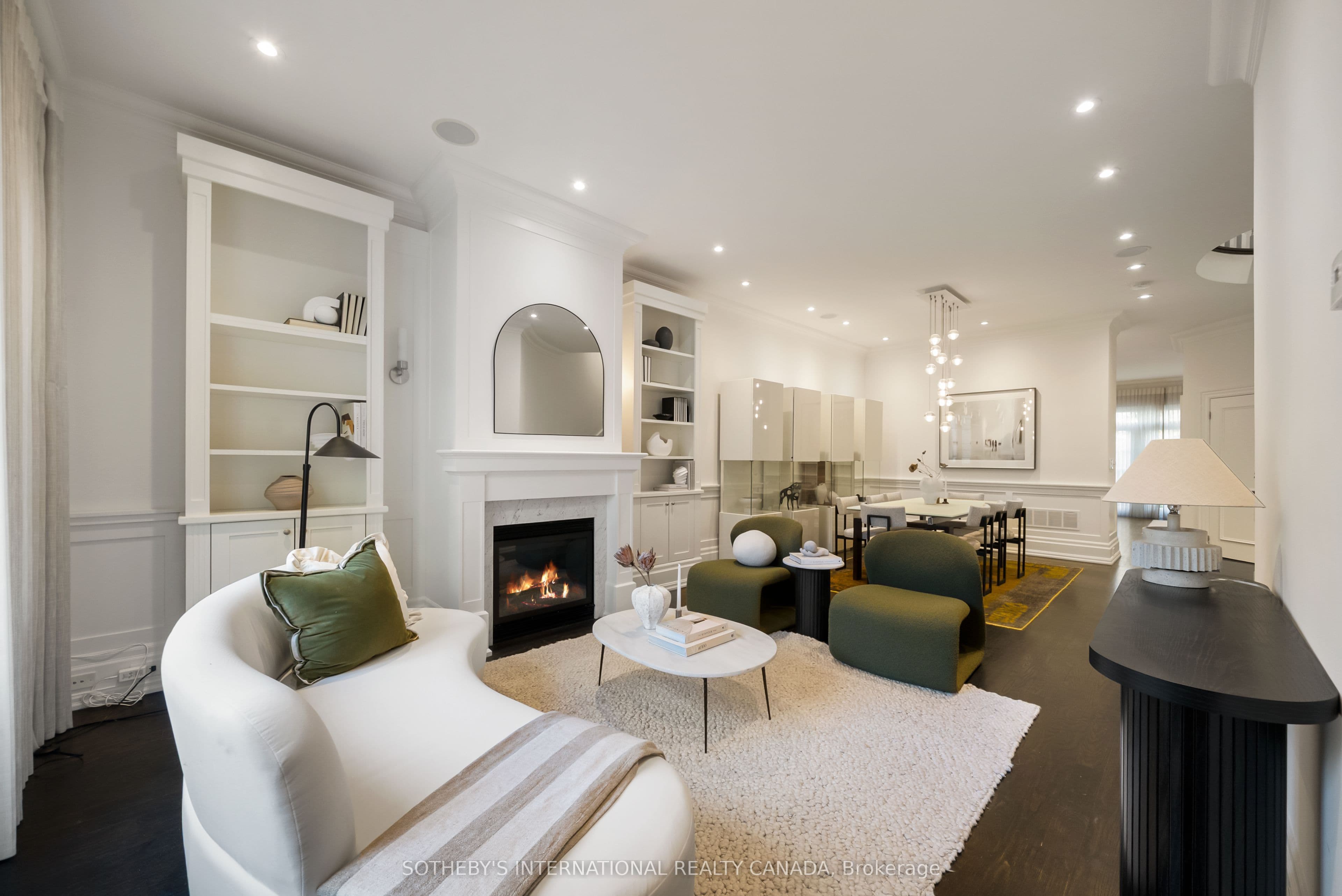 49 York Mills Road Th 513, Toronto, ON M2P 1B6