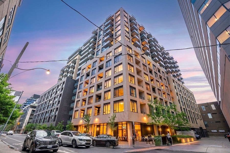 543 Richmond Street W 1427, Toronto, ON M5V 0W9