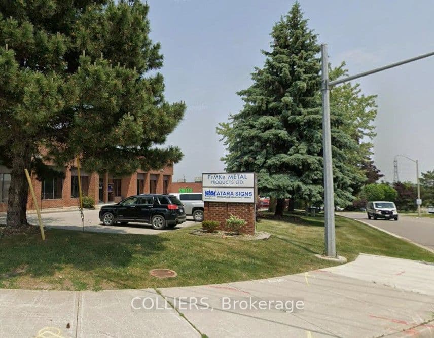 42 Riviera Drive 2, Markham, ON L3R 5M1