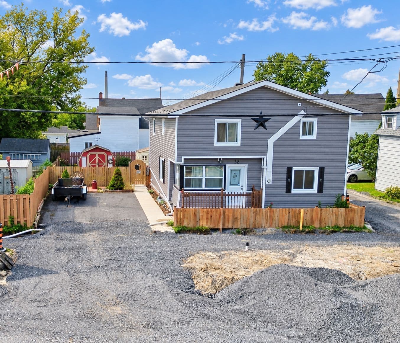 32 Seymour Avenue, Cornwall, ON K6J 4M1