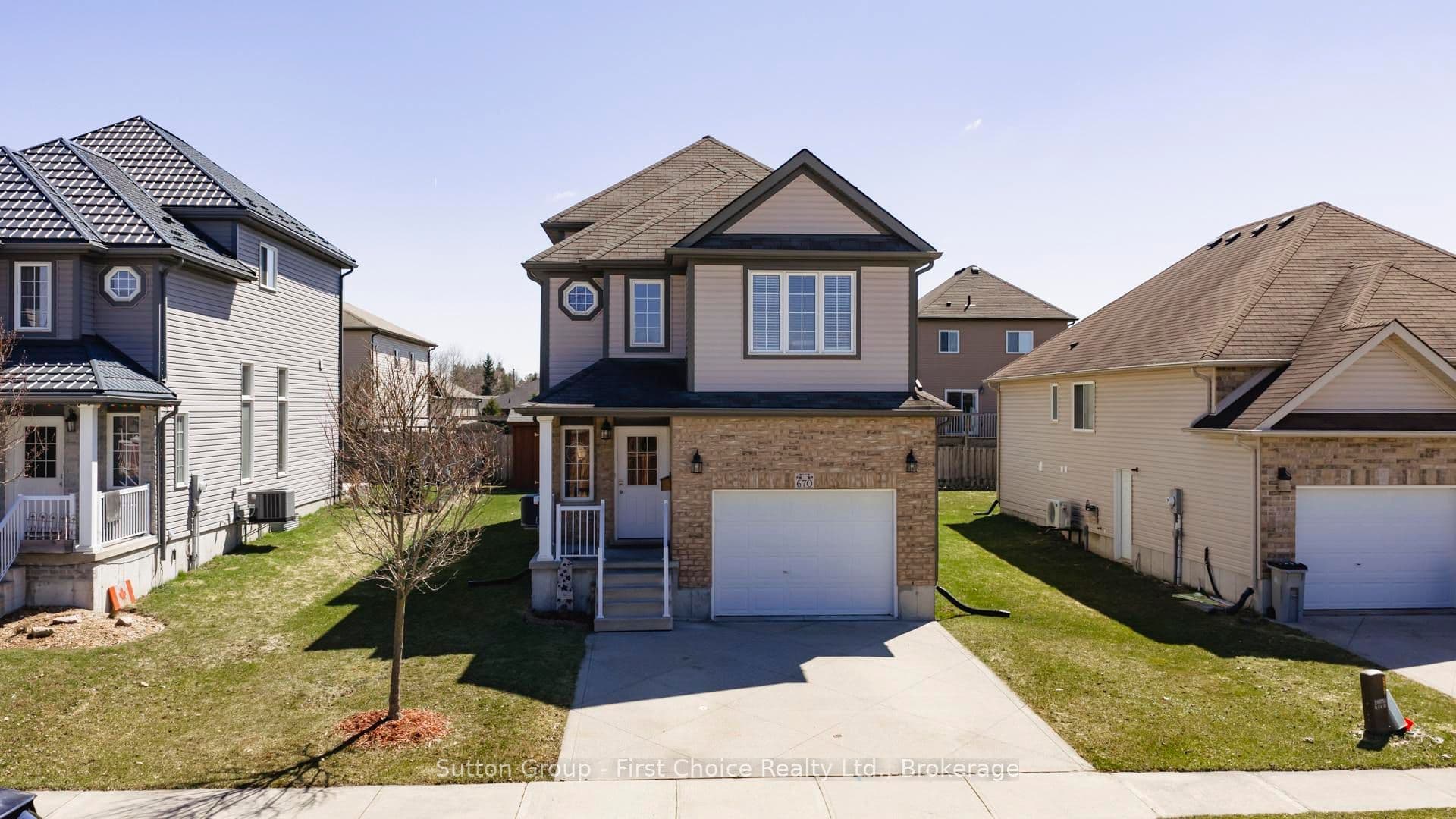 670 Reid Crescent, North Perth, ON N4W 0A1