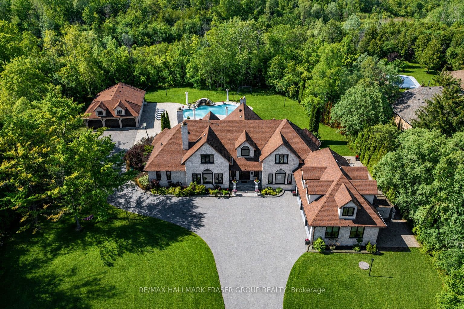 14 Fielding Court, Ajax, ON L1T 4W5
