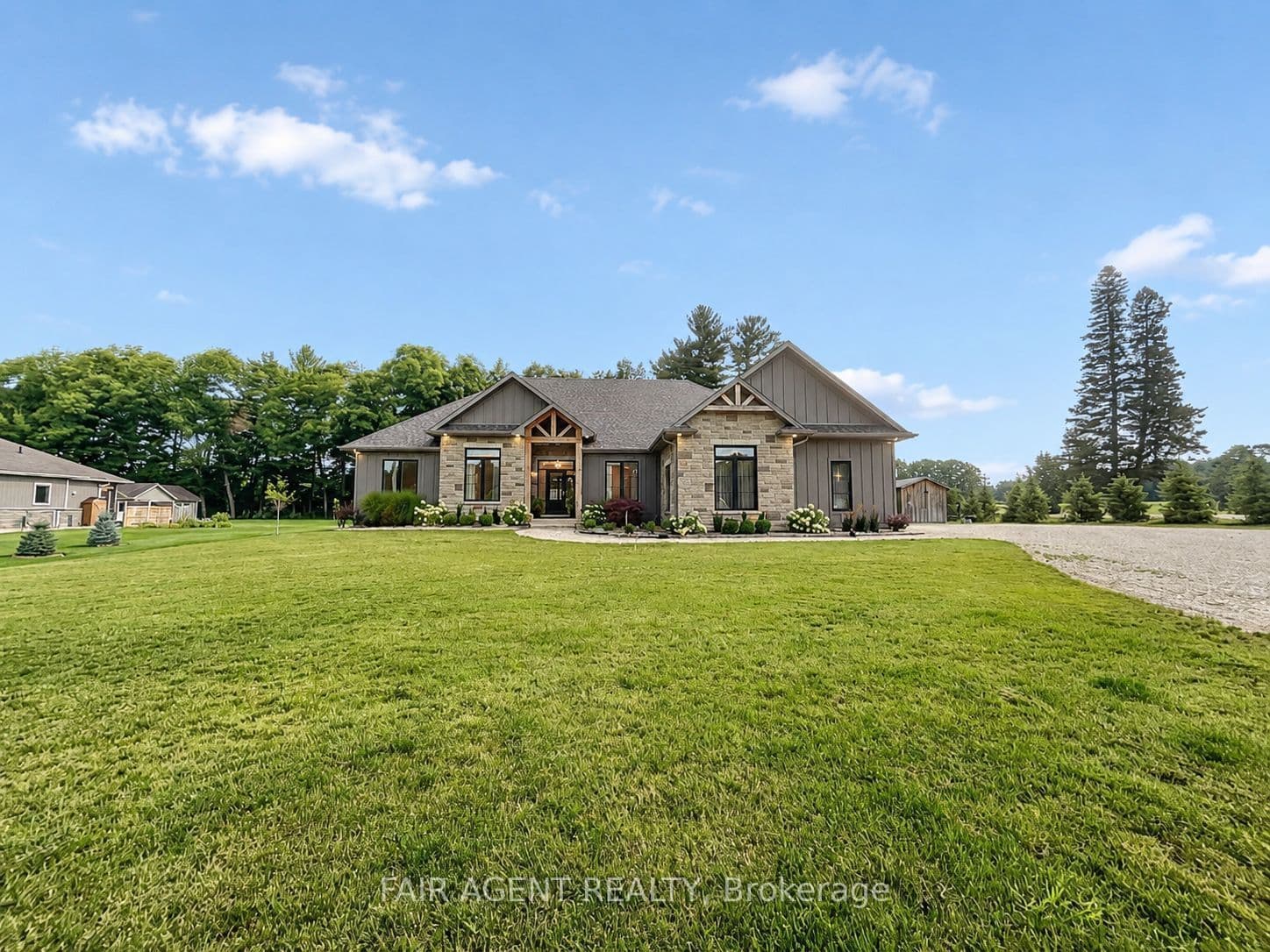 93 Woodland Drive, Norfolk, ON N3Y 4J9