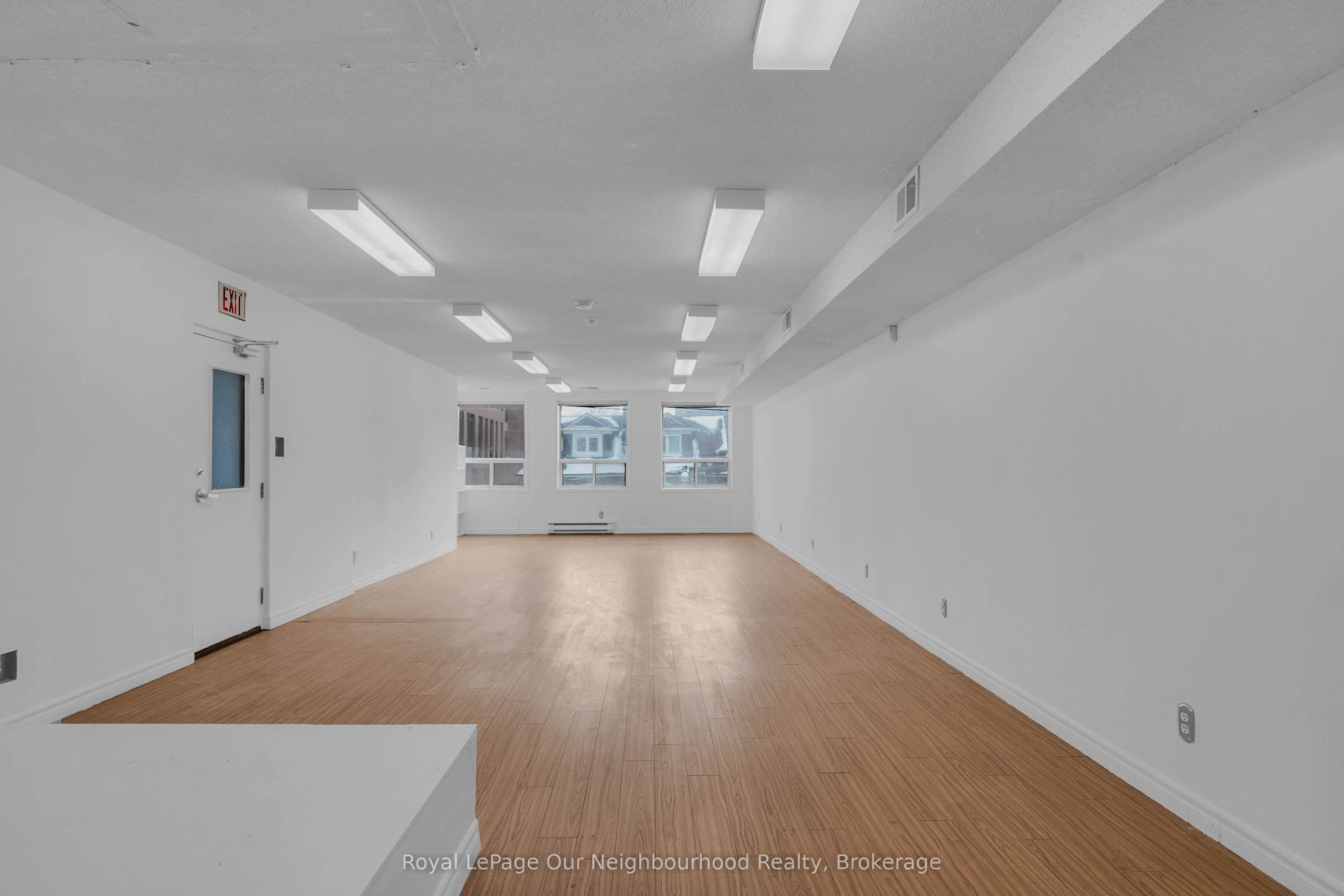 1224 King Street W 300, Toronto, ON M6K 1G4