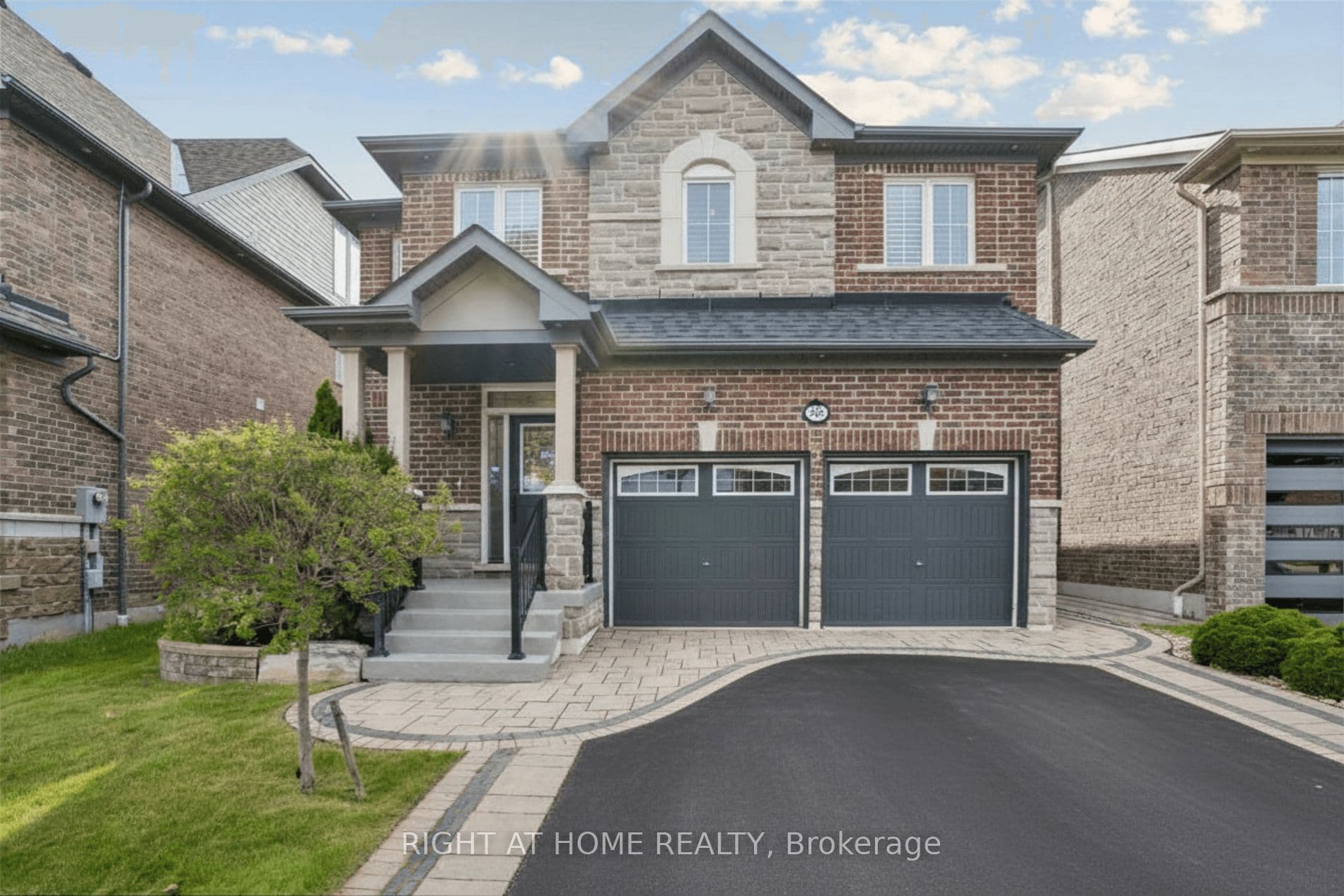 26 Bignell Crescent, Ajax, ON L1Z 0P6