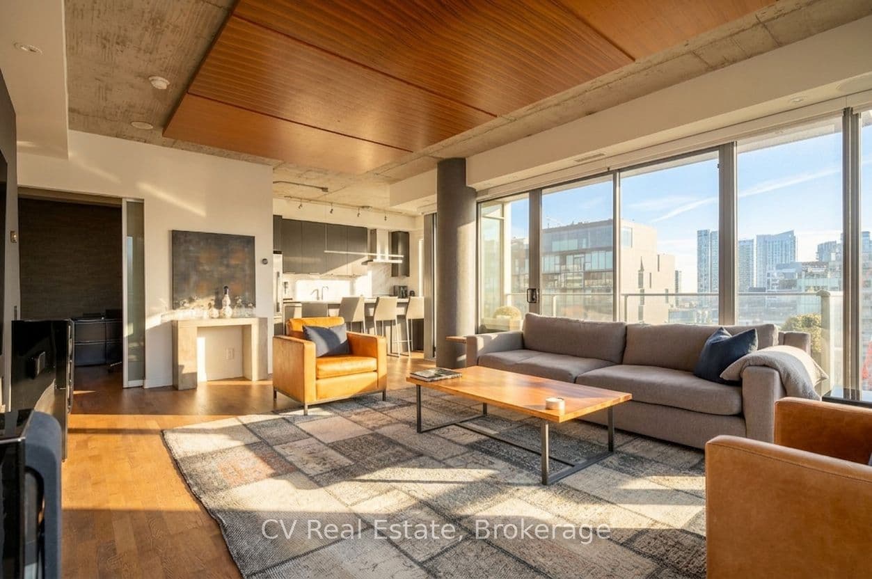 95 Bathurst Street 1305, Toronto, ON M5V 0H7