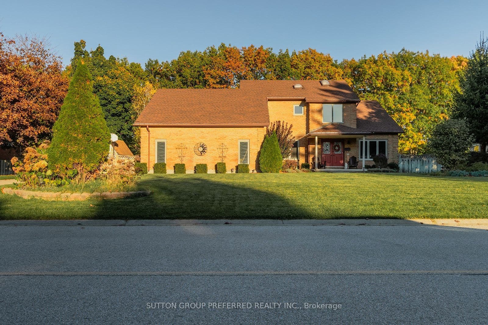 128 Mill Road, Thames Centre, ON N0L 1G2