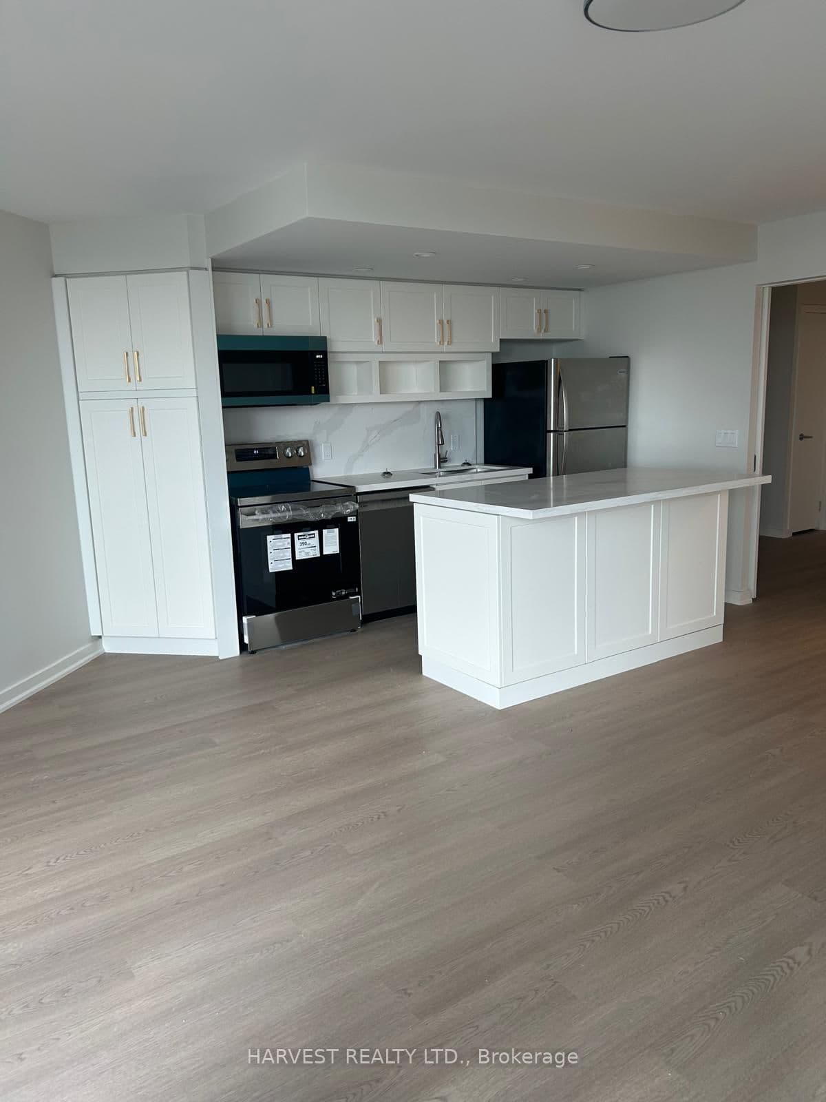 8 York Street 1511, Toronto, ON M5J 2Y2