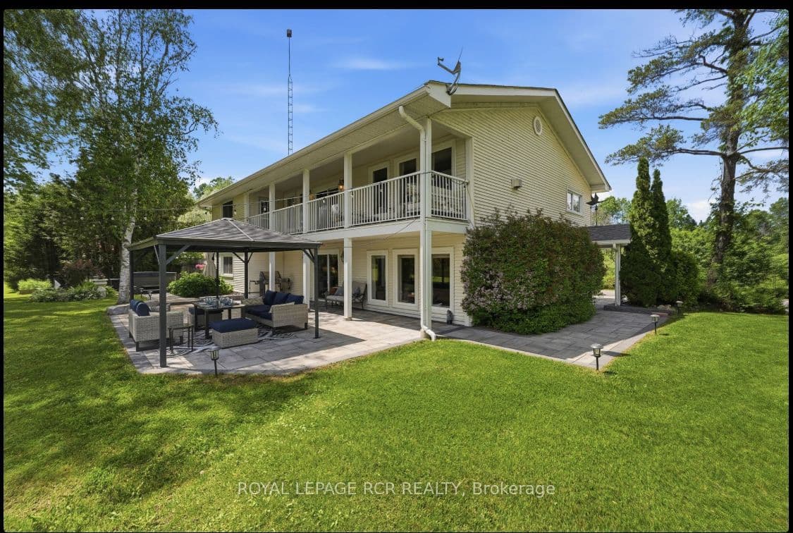 21324 McCowan Road, East Gwillimbury, ON L0G 1M0