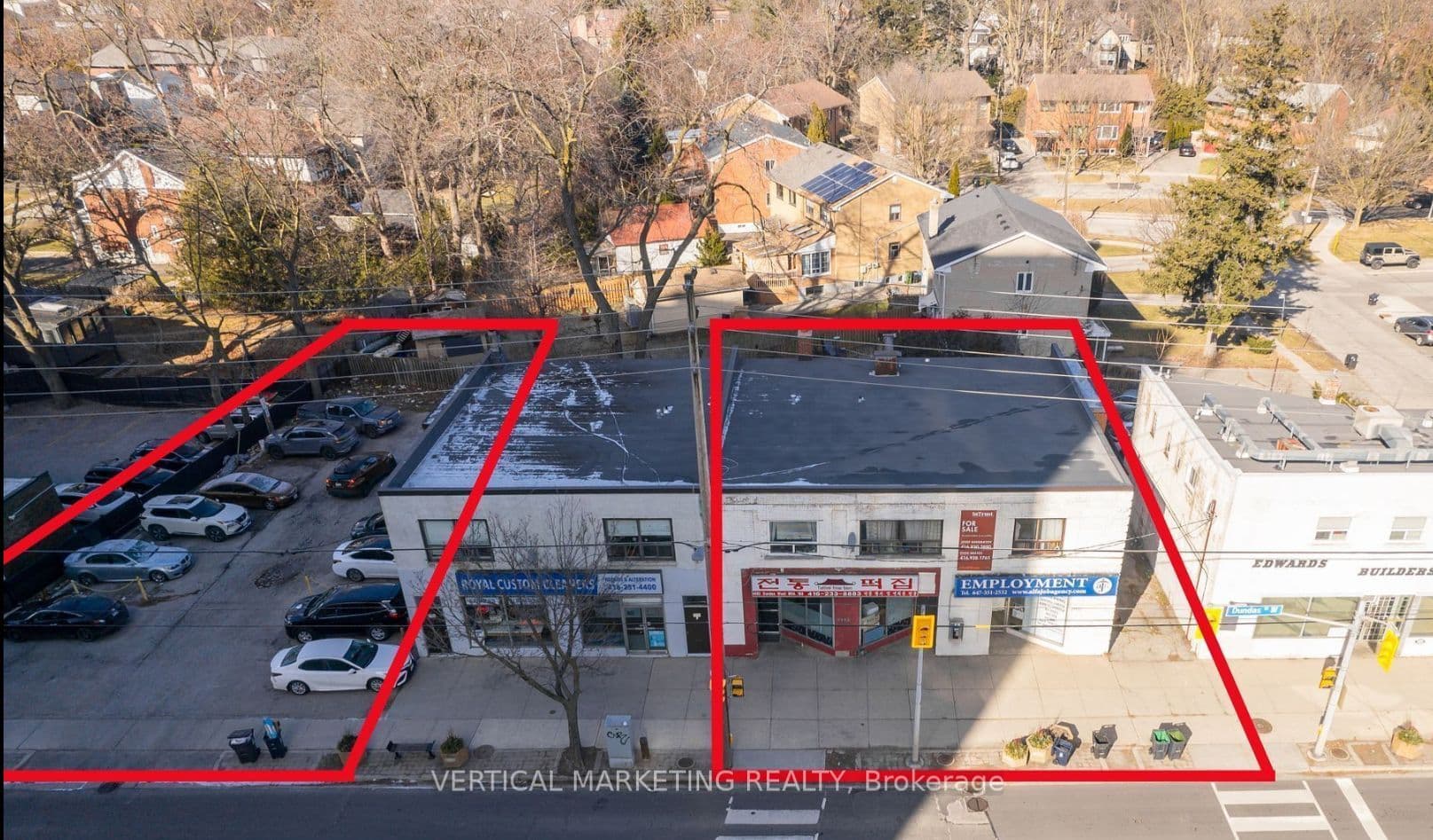 5000 Dundas Street W, Toronto, ON M9A 1B8