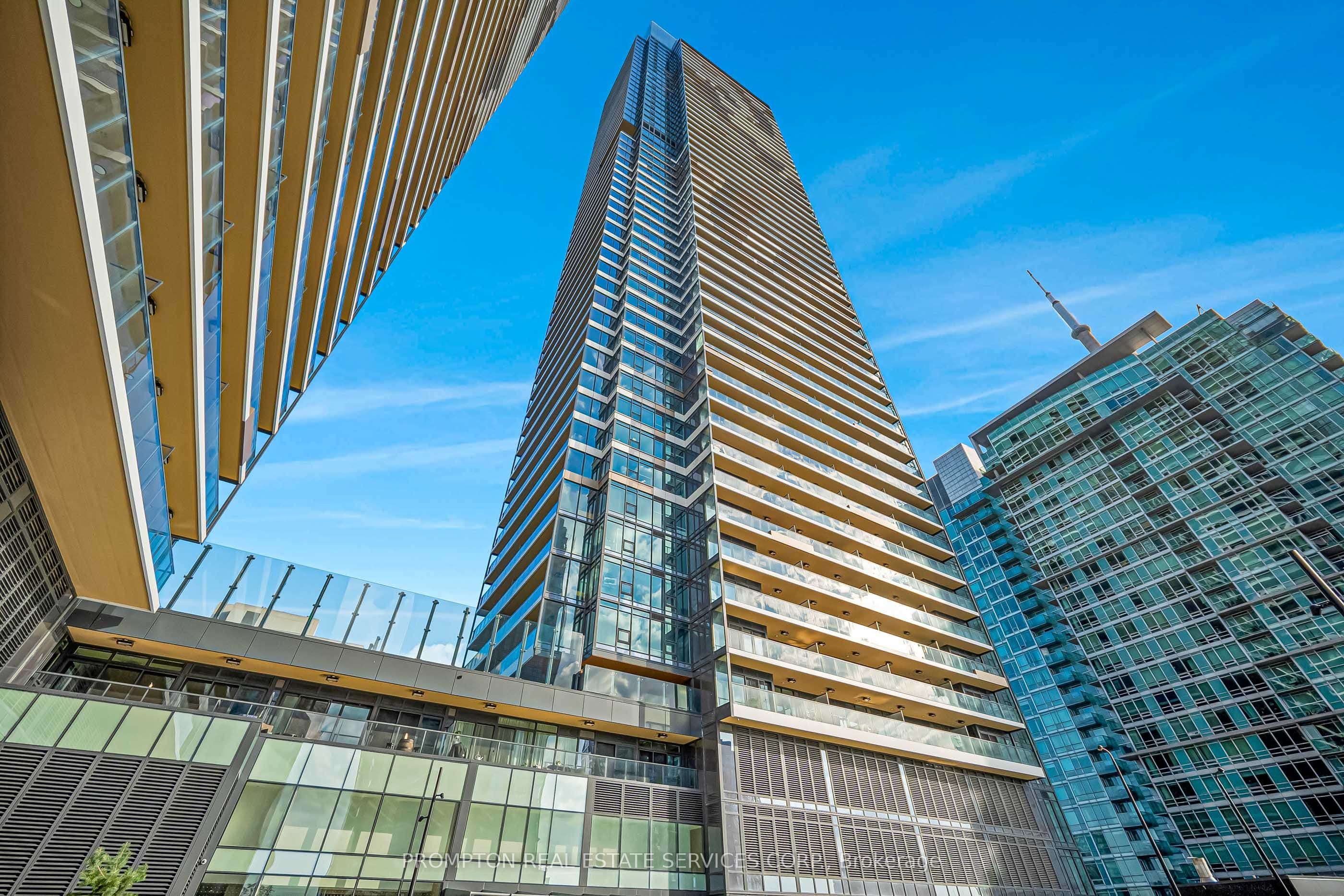 1 Concord cityplace Way 5210, Toronto, ON M5V 0X3