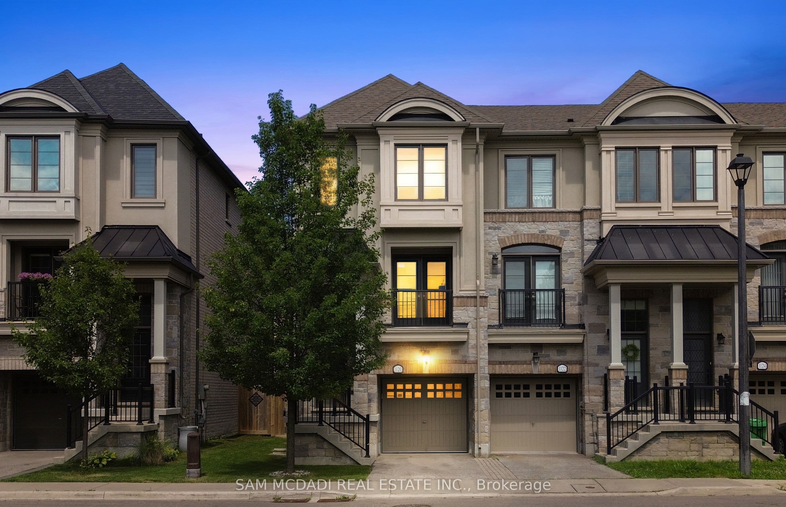1120 Beachcomber Road, Mississauga, ON L5G 0B5