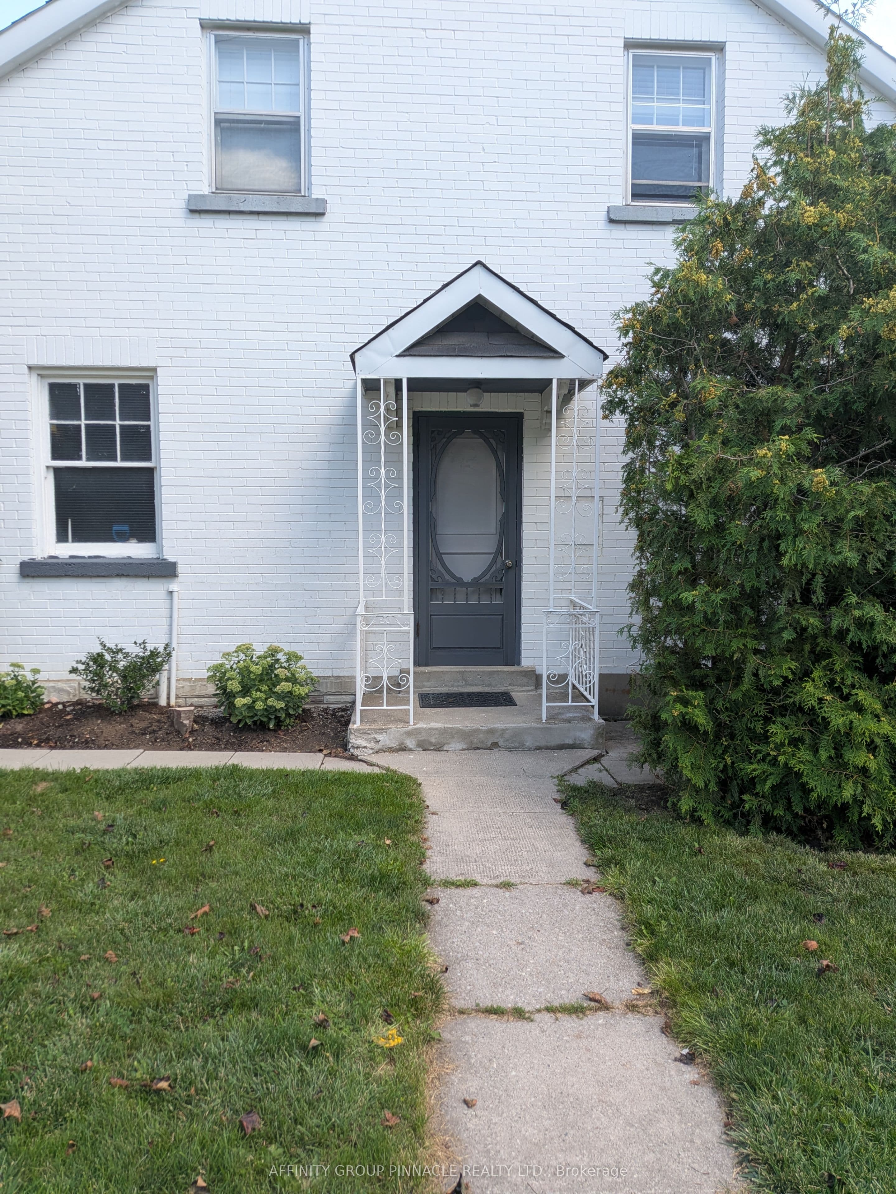 31 Francis Street, Kawartha Lakes, ON K9V 3R8