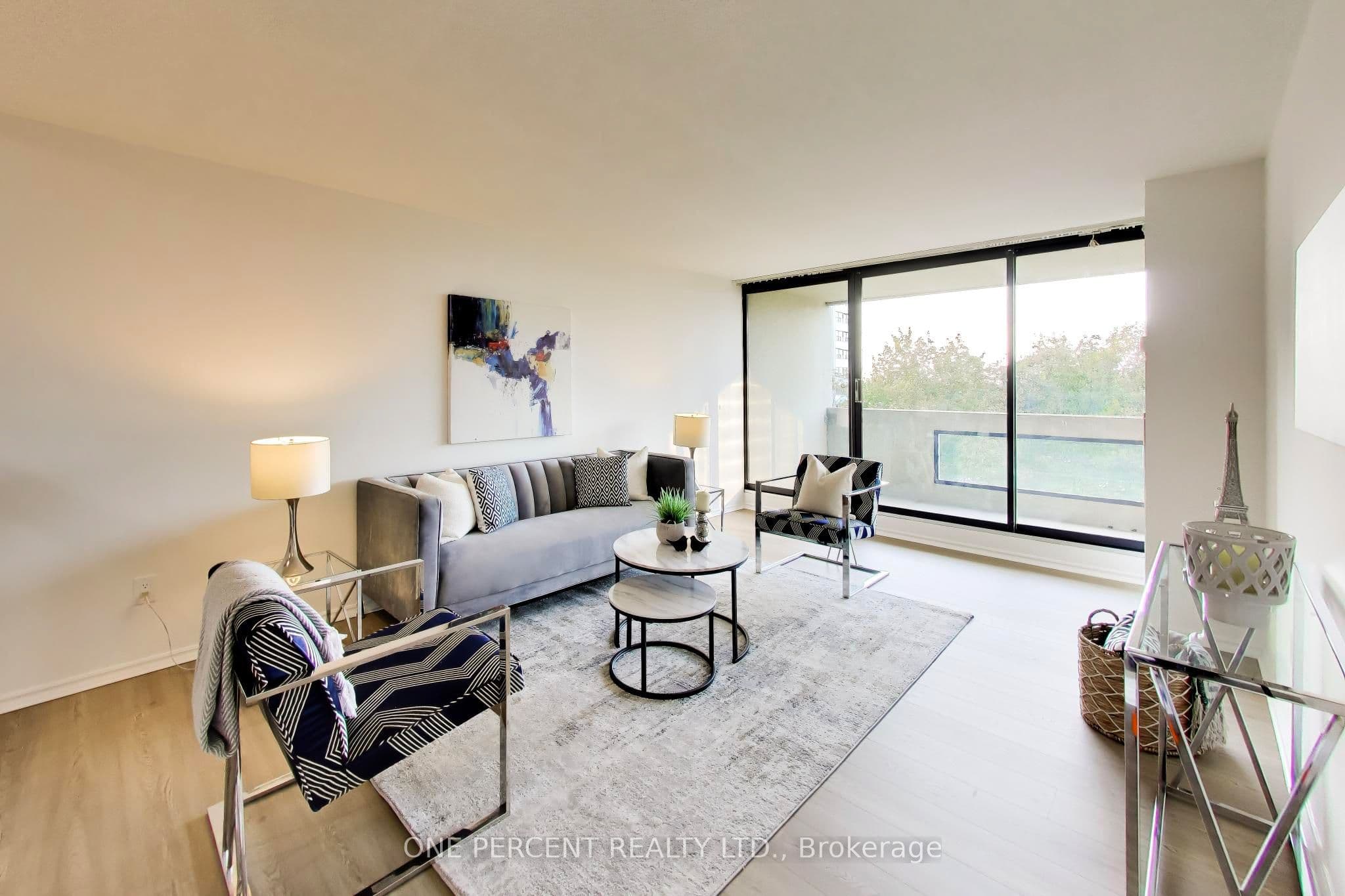 2350 Bridletowne Circle 503, Toronto, ON M1W 3E6