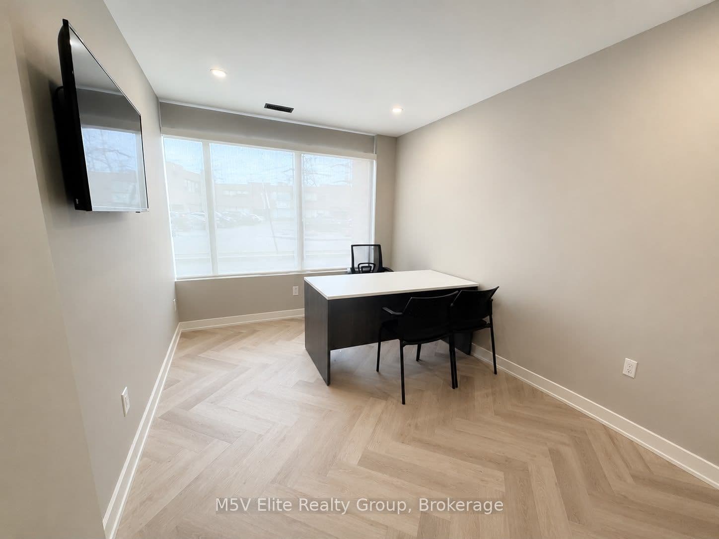 250 Regina Road 15, Vaughan, ON L4L 8N2