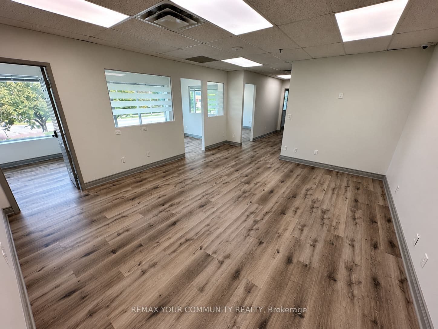 700 Chrislea Road 2, Vaughan, ON L4L 8K9