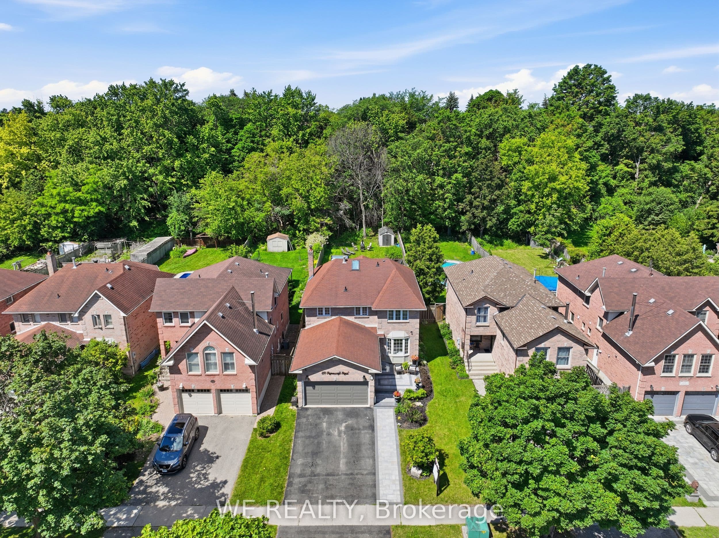 151 Ravenscroft Road, Ajax, ON L1T 1Y3