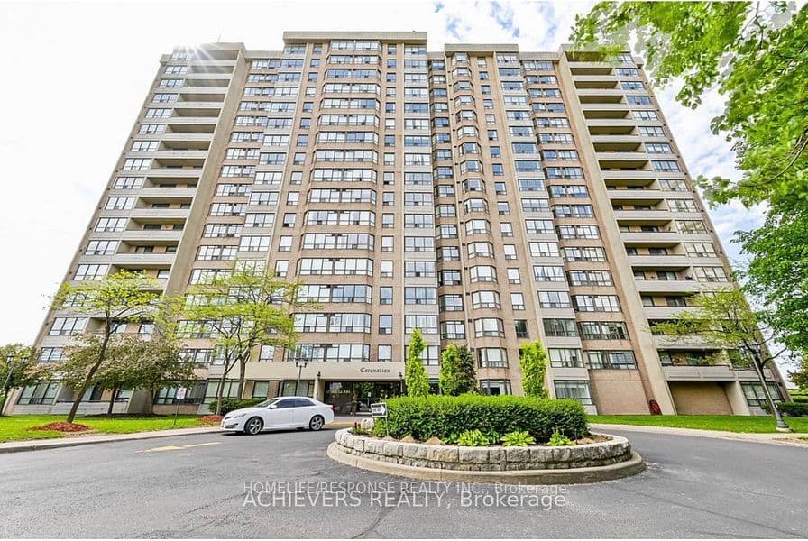 10 MALTA Avenue 907, Brampton, ON L6Y 4G6