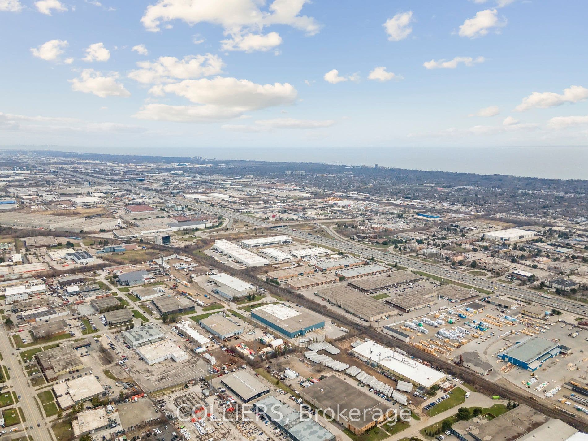 3230 Mainway 1, Burlington, ON L7M 1A5
