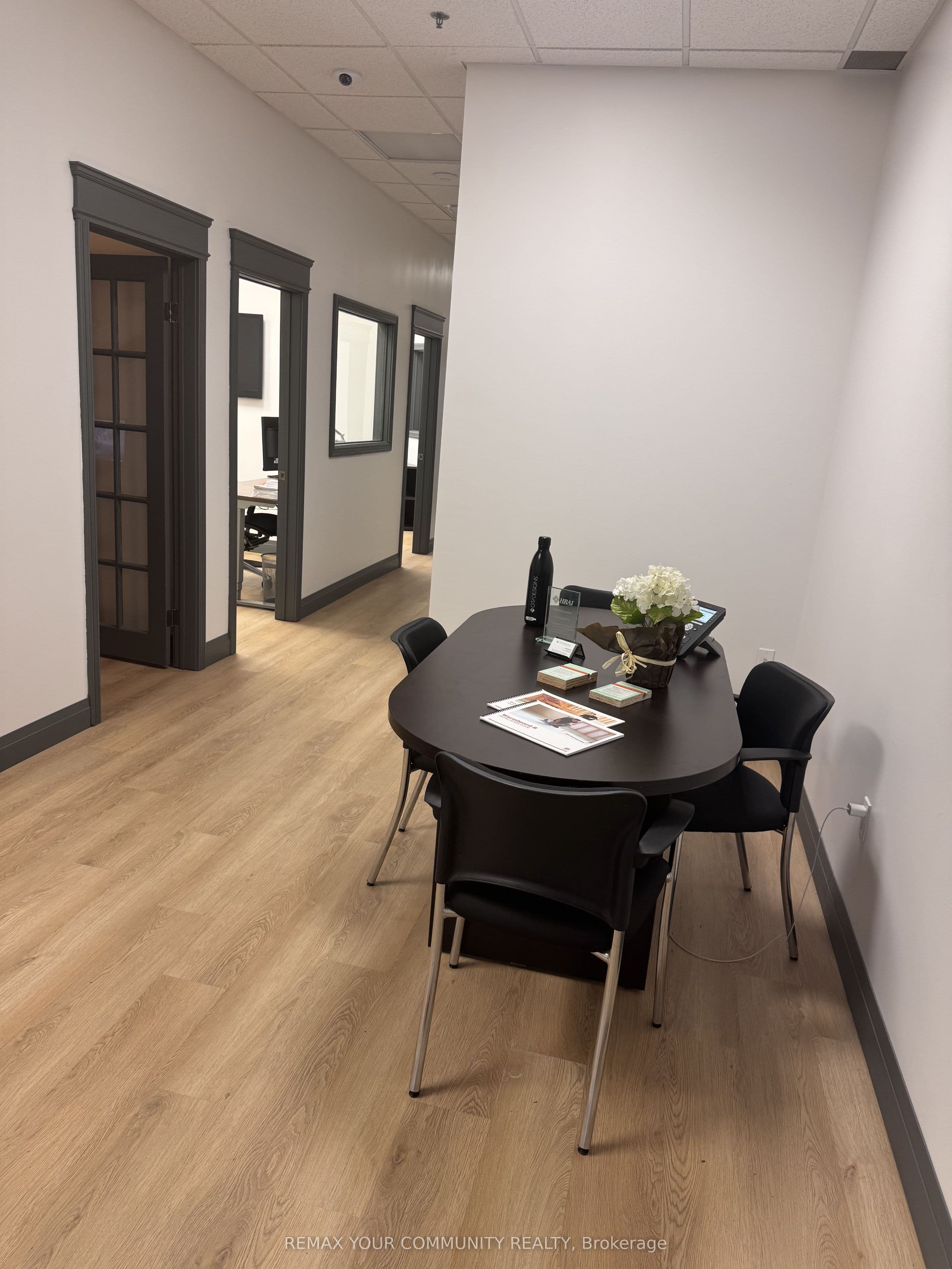 2985 NE Drew Road 202, Mississauga, ON L4T 0A4
