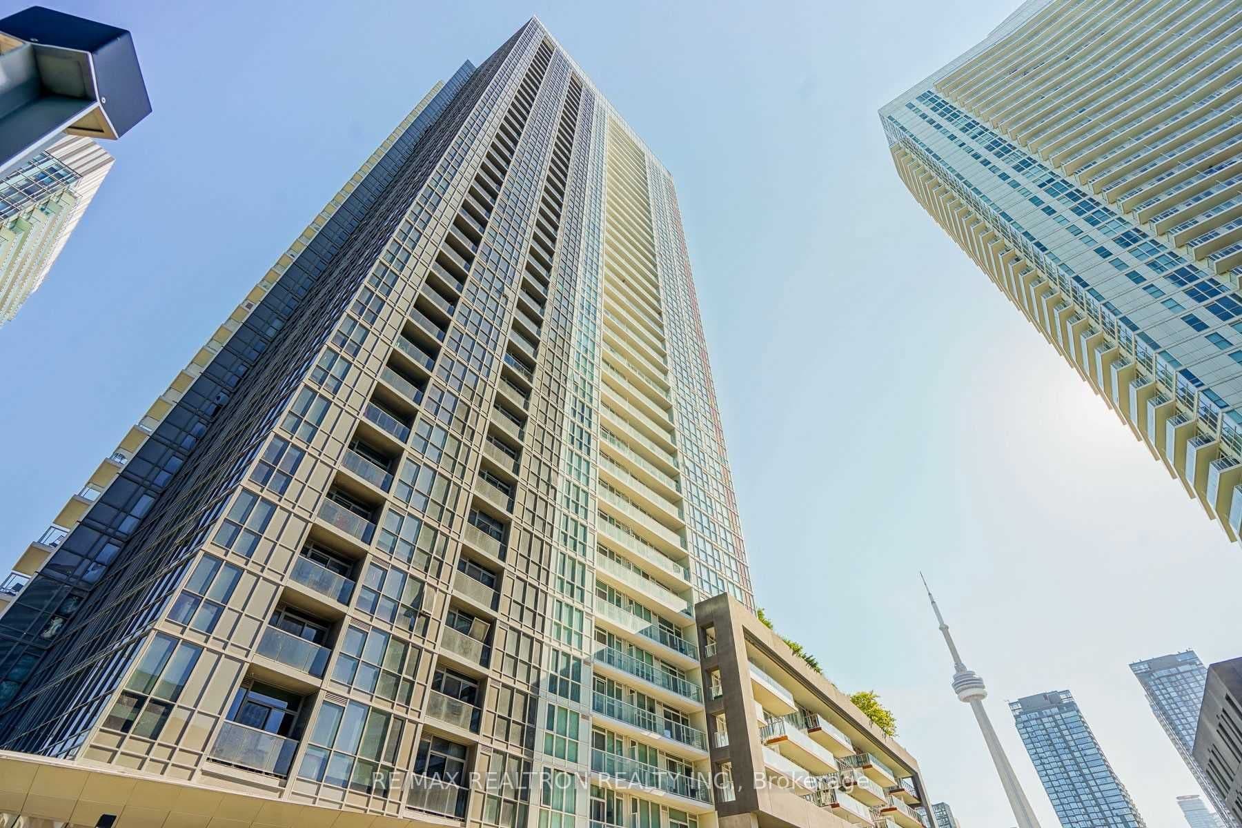 85 Queens Wharf Road 511, Toronto, ON M5V 0J9