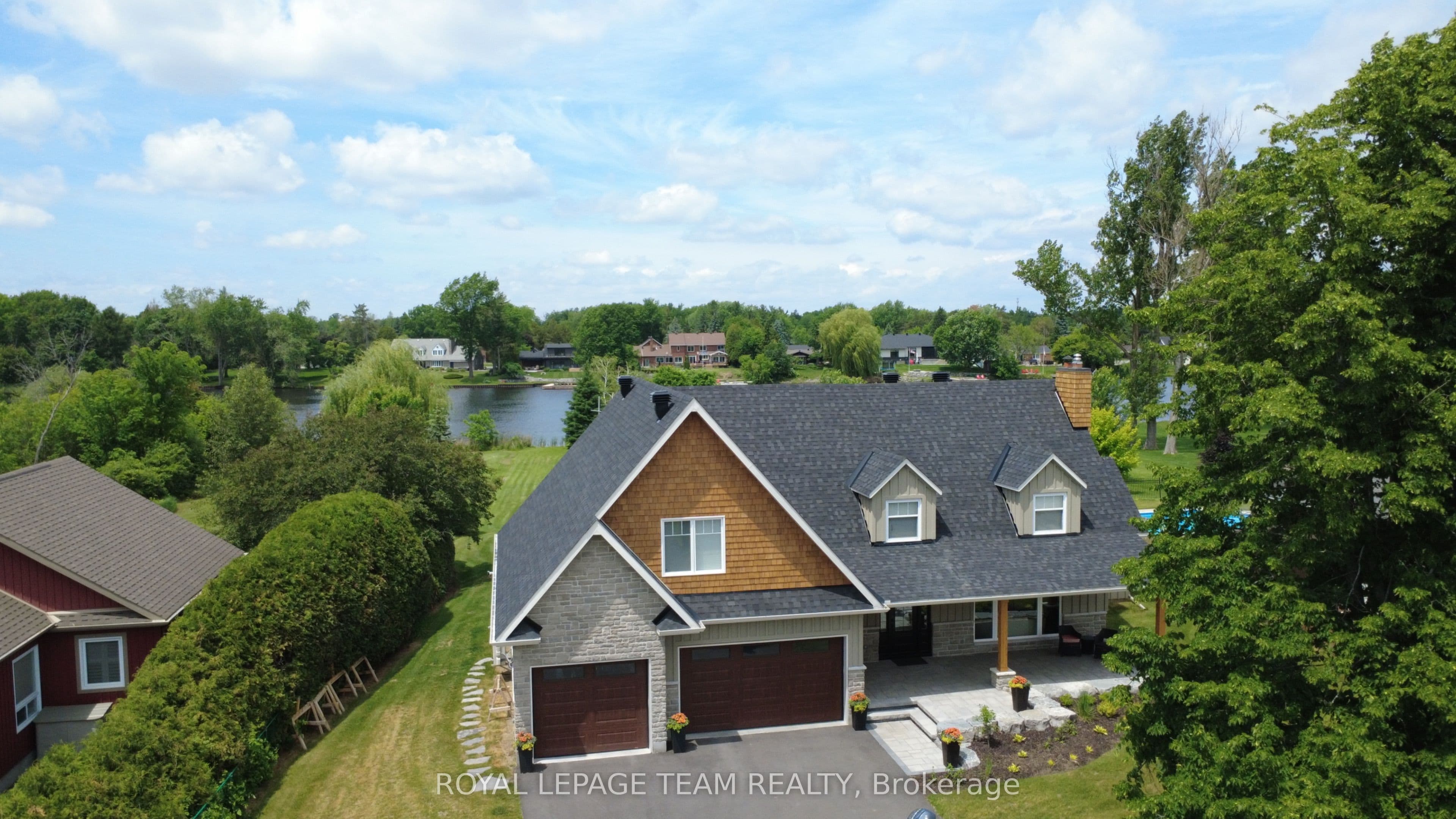 2710 River Road, Manotick - Kars - Rideau Twp and Area, ON K4M 1A3