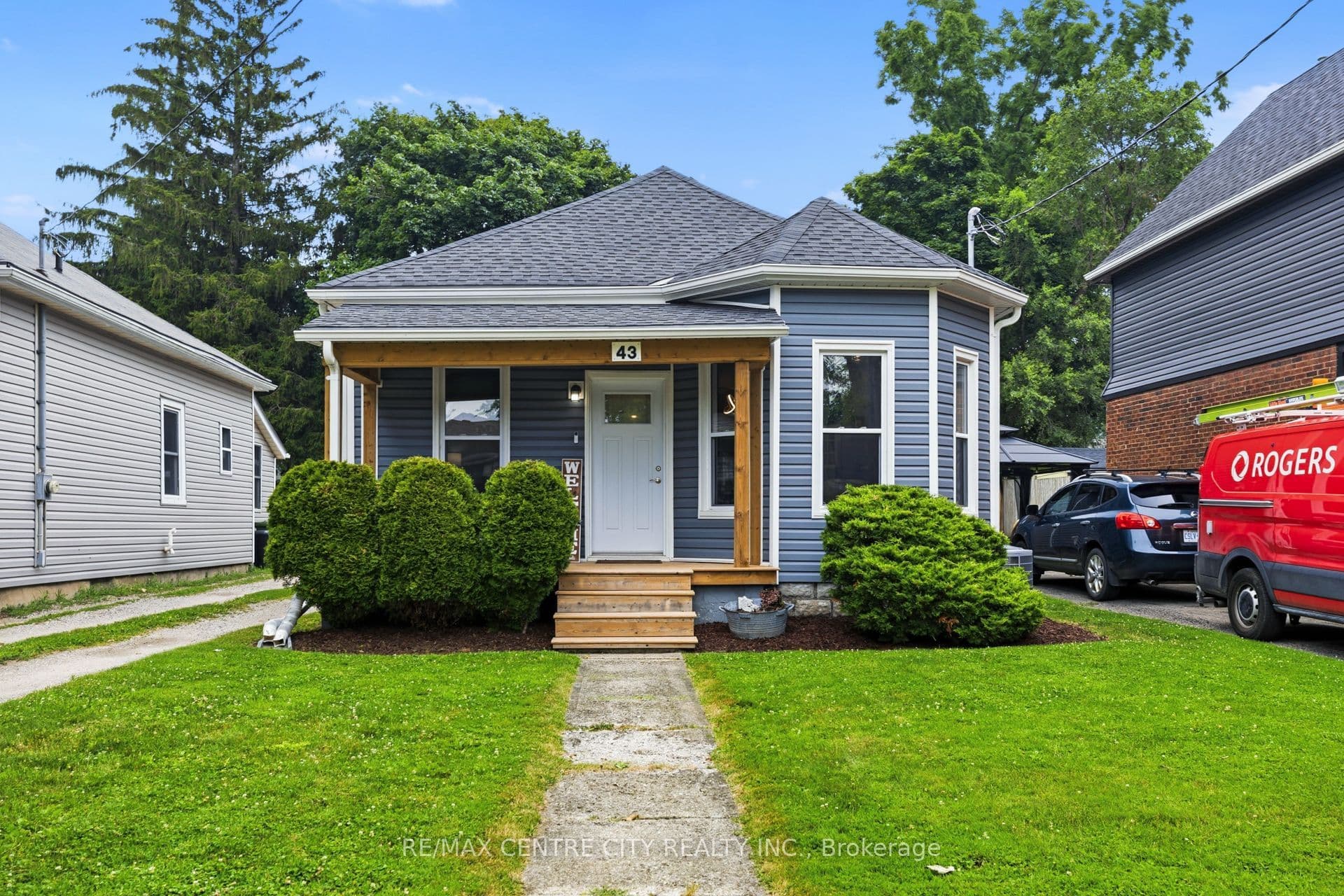 43 Arthur Avenue, St. Thomas, ON N5P 3L4