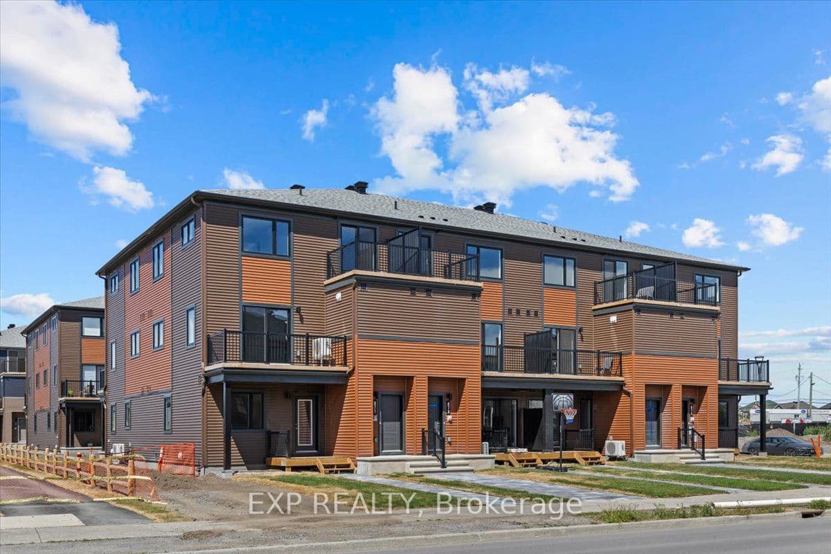 782 Campolina Way, Stittsville - Munster - Richmond, ON K2S 3K8