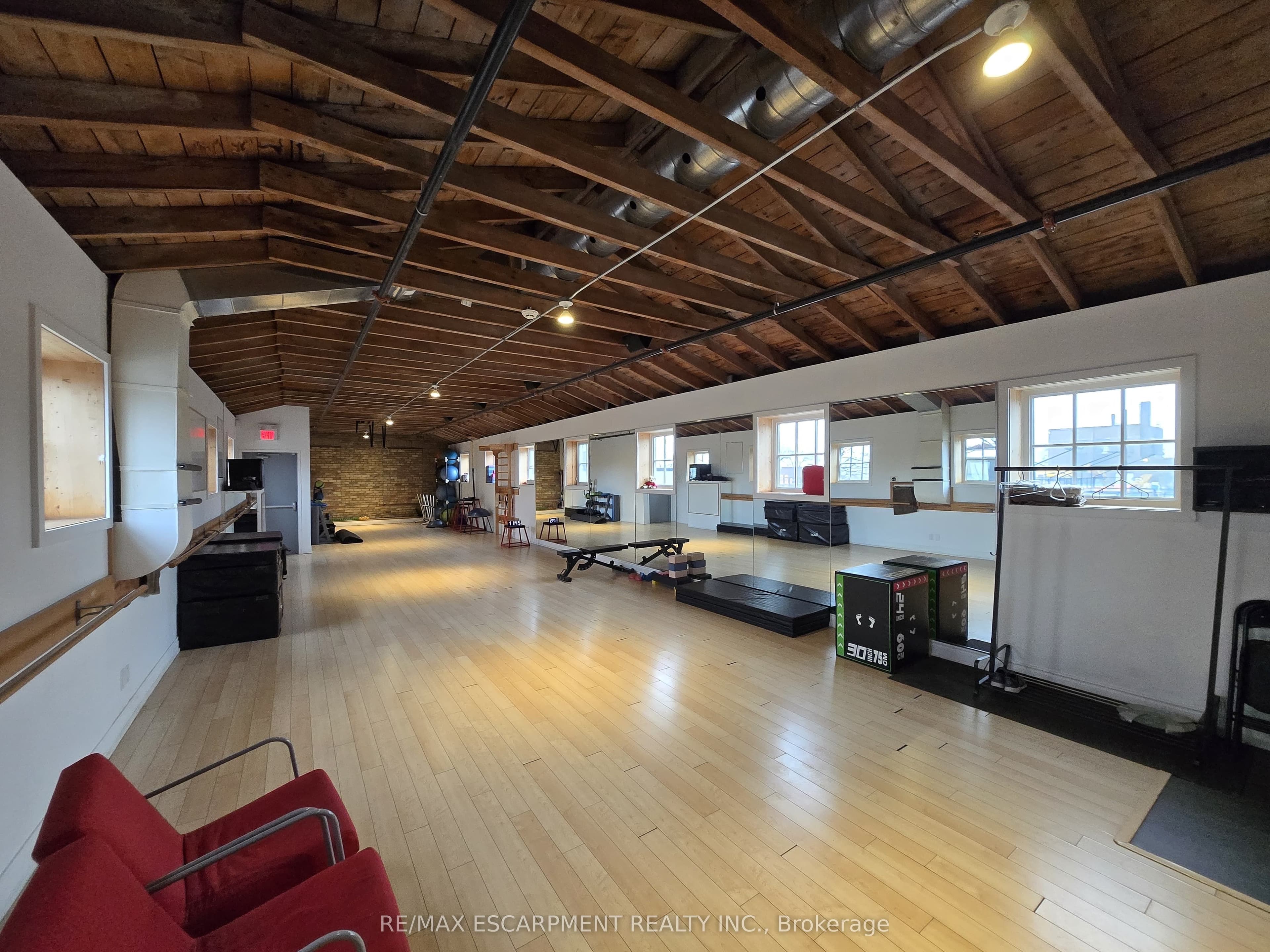 33 Villiers Street 202, Toronto, ON M5A 1A9