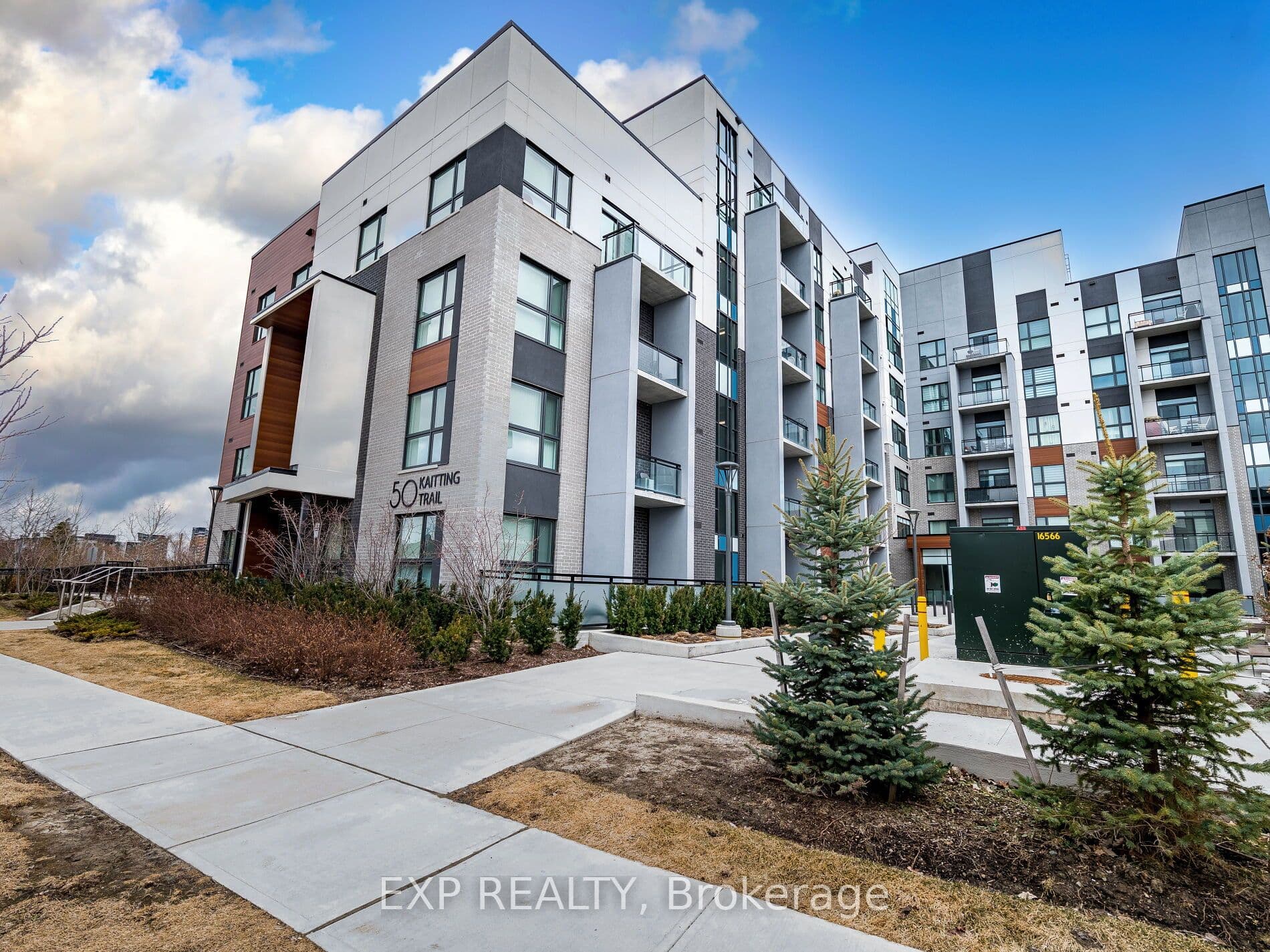 50 Kaitting Trail 409, Oakville, ON L6M 5N3