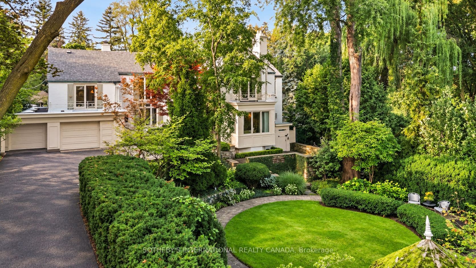 12 Forest Glen Crescent, Toronto, ON M4N 2E8