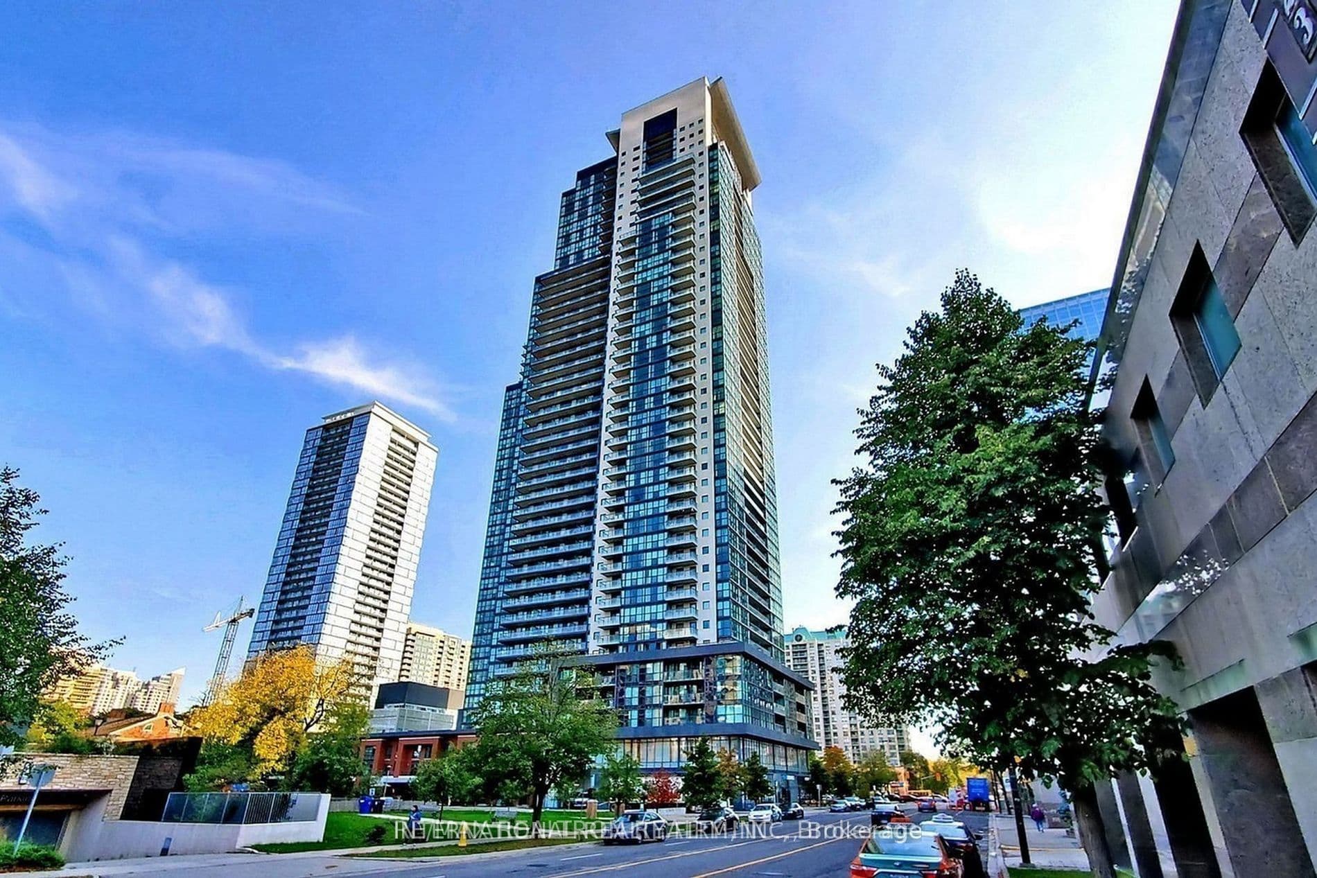 5162 Yonge Street 2111, Toronto, ON M2N 5P6