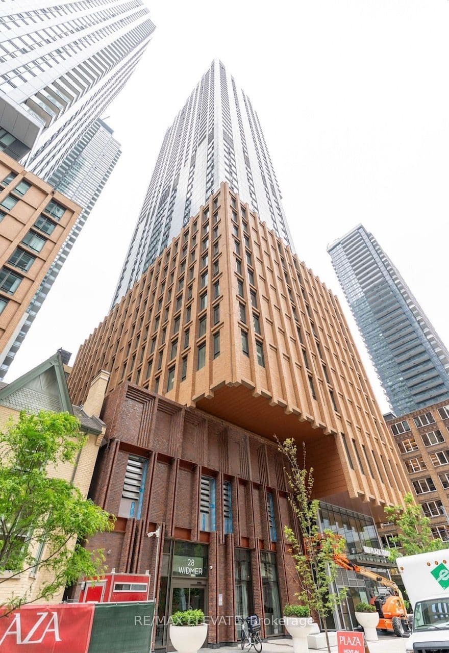 28 Widmer Street 3029, Toronto, ON M5V 0T2