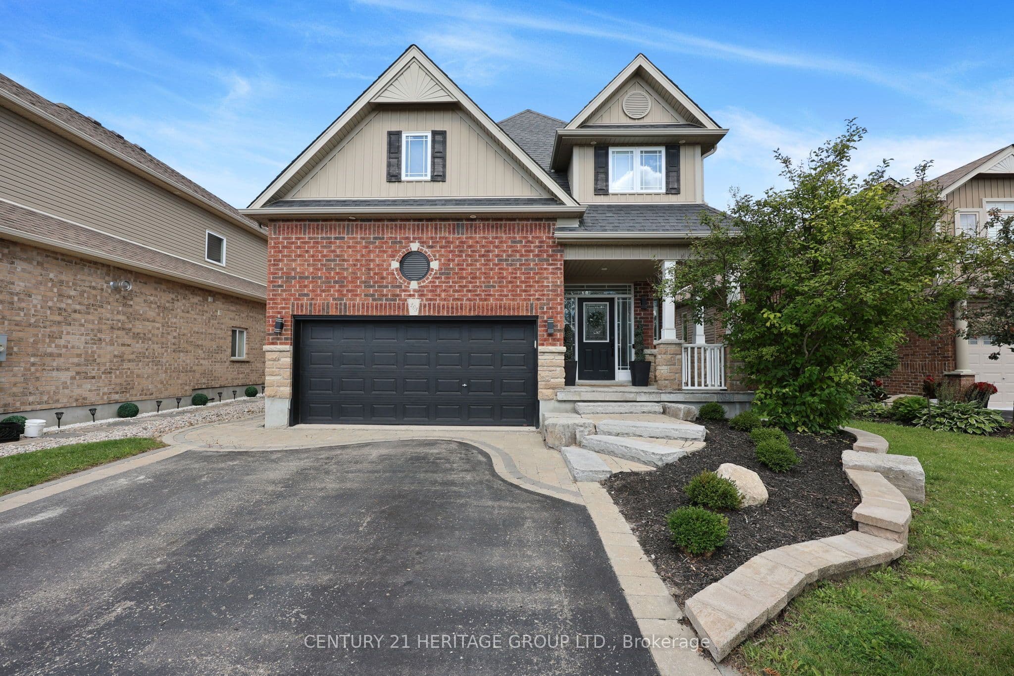 203 Gray Avenue, New Tecumseth, ON L9R 0H1