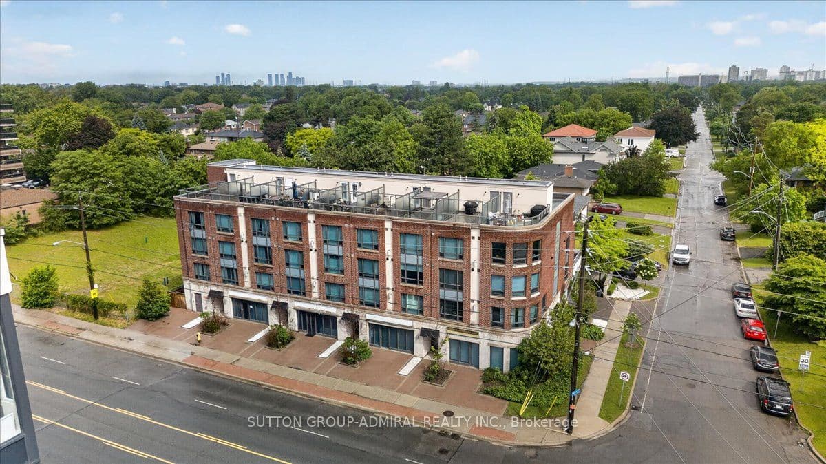 2 Maxwell Street 202, Toronto, ON M3H 2S8