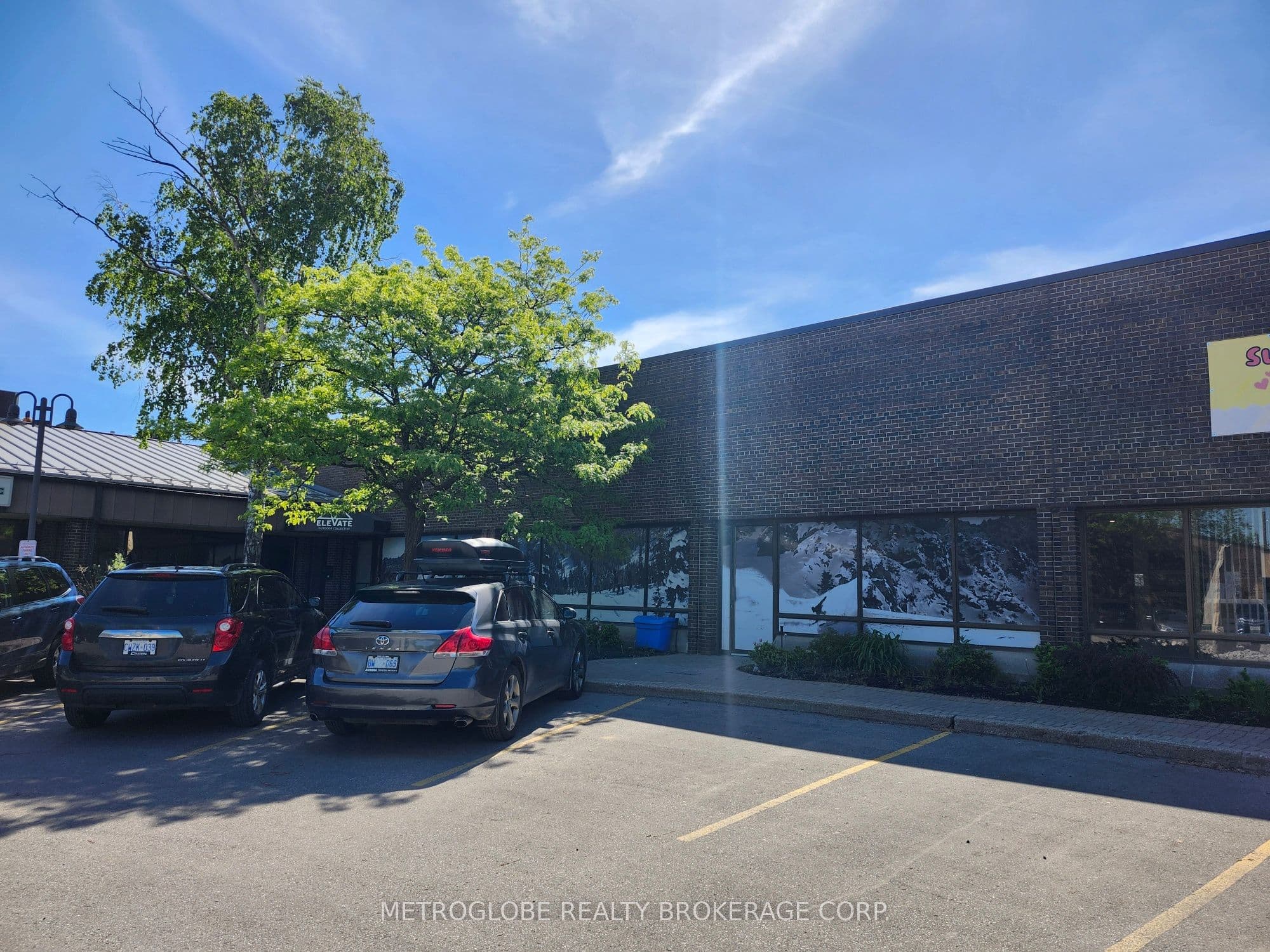 1 Westside Drive 7, Toronto, ON M9C 1B2