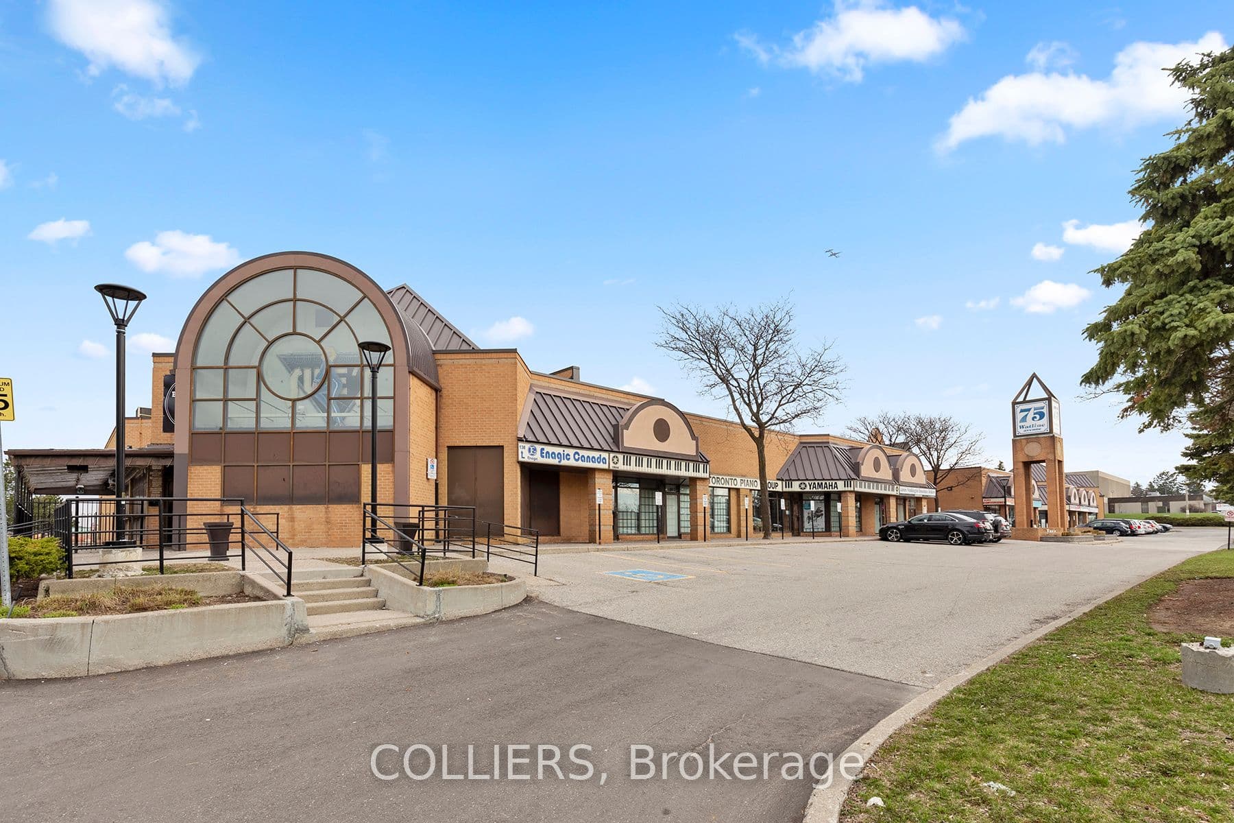 25 Watline Avenue 202, Mississauga, ON L4Z 2Z1