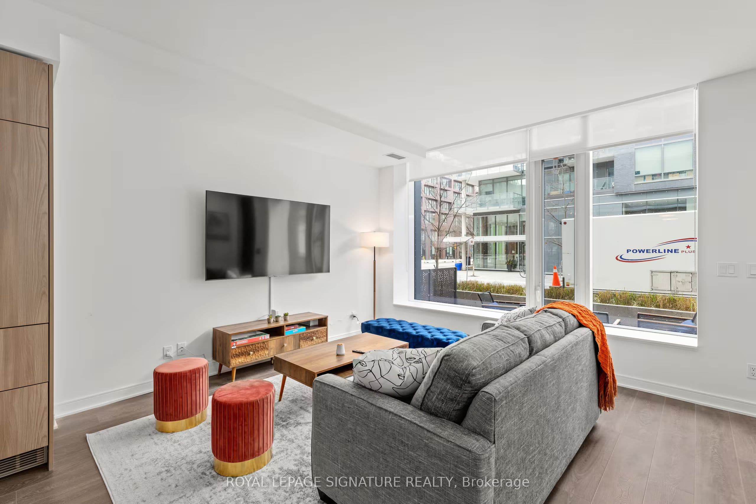 180 Mill Street S126, Toronto, ON M5A 0V7