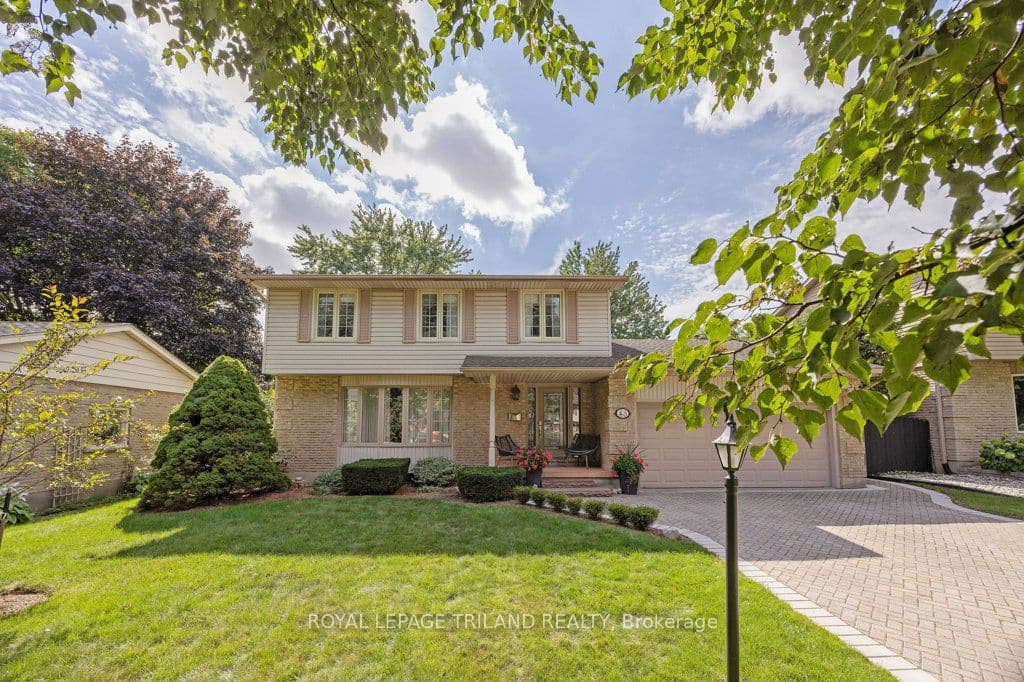 48 Westbury Avenue, London South, ON N6J 3G1