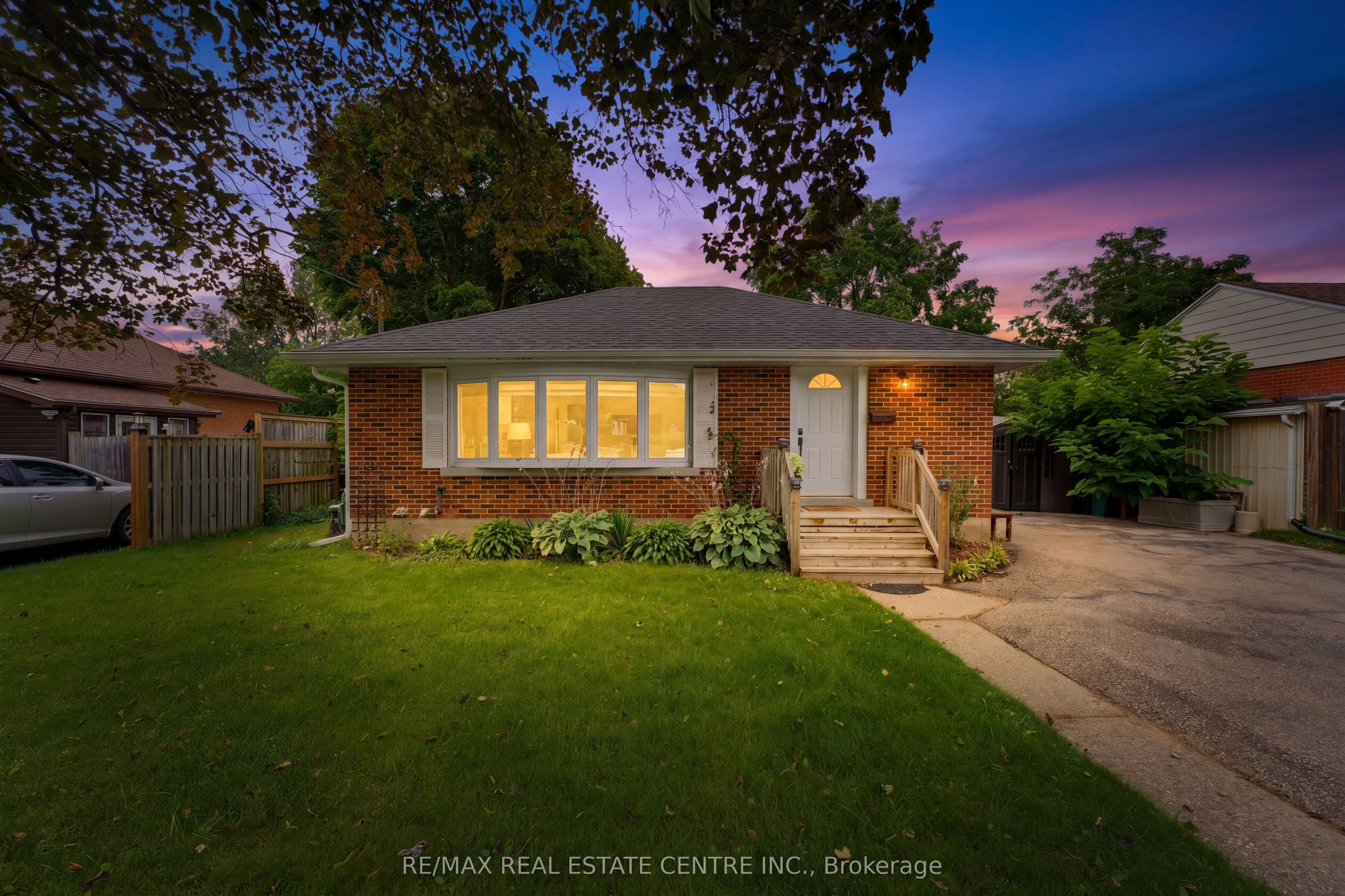 66 Scrimger Avenue, Cambridge, ON N1R 4W3