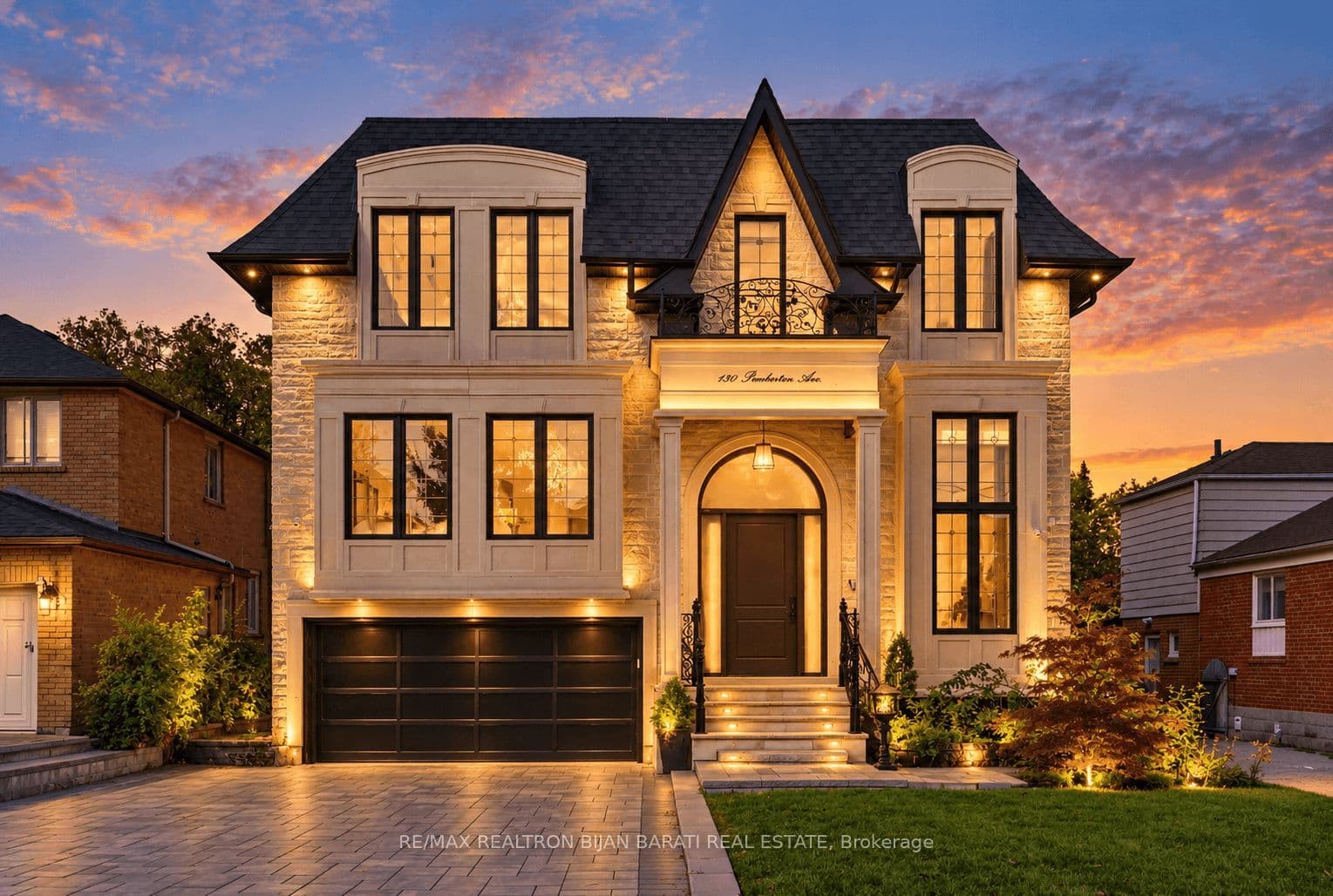 130 Pemberton Avenue, Toronto, ON M2M 1Y7
