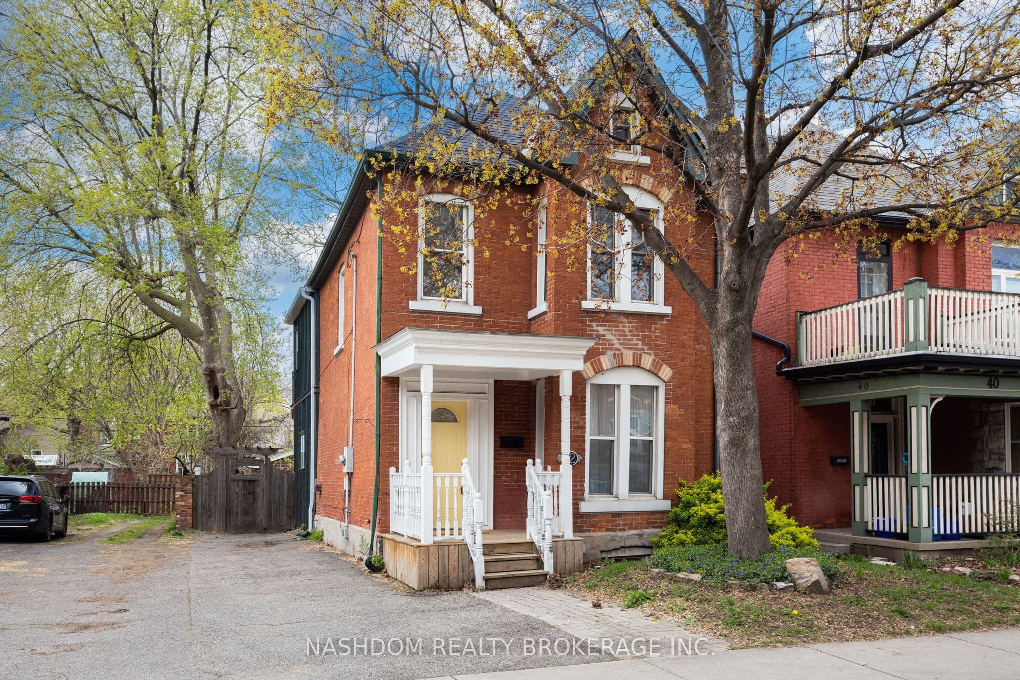 42 Erie Avenue, Hamilton, ON L8N 2W6
