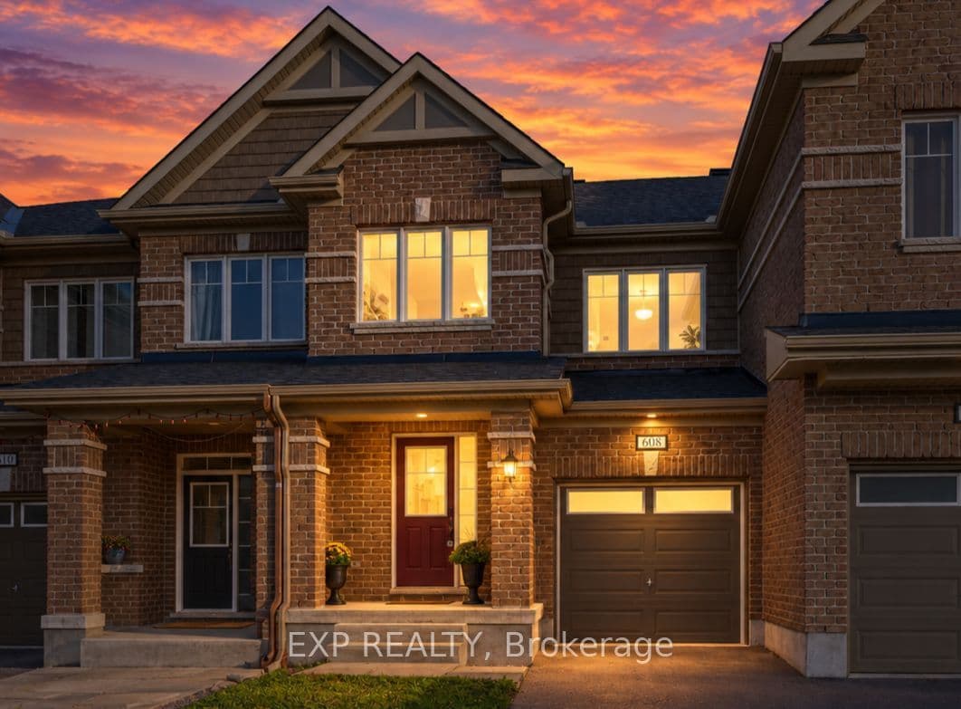 608 Parade Drive, Stittsville - Munster - Richmond, ON K2S 0Y5