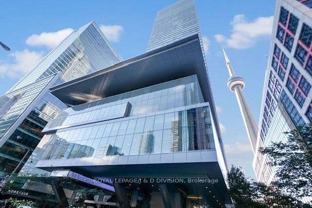 183 Wellington Street W 3405, Toronto, ON M5V 0A1