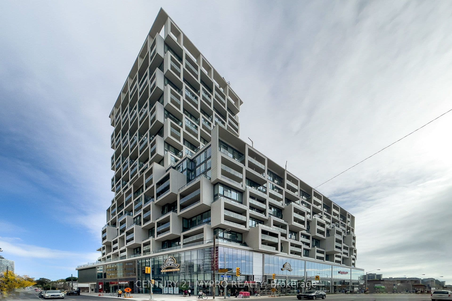 5 Soudan Avenue 1910, Toronto, ON M4S 0B1