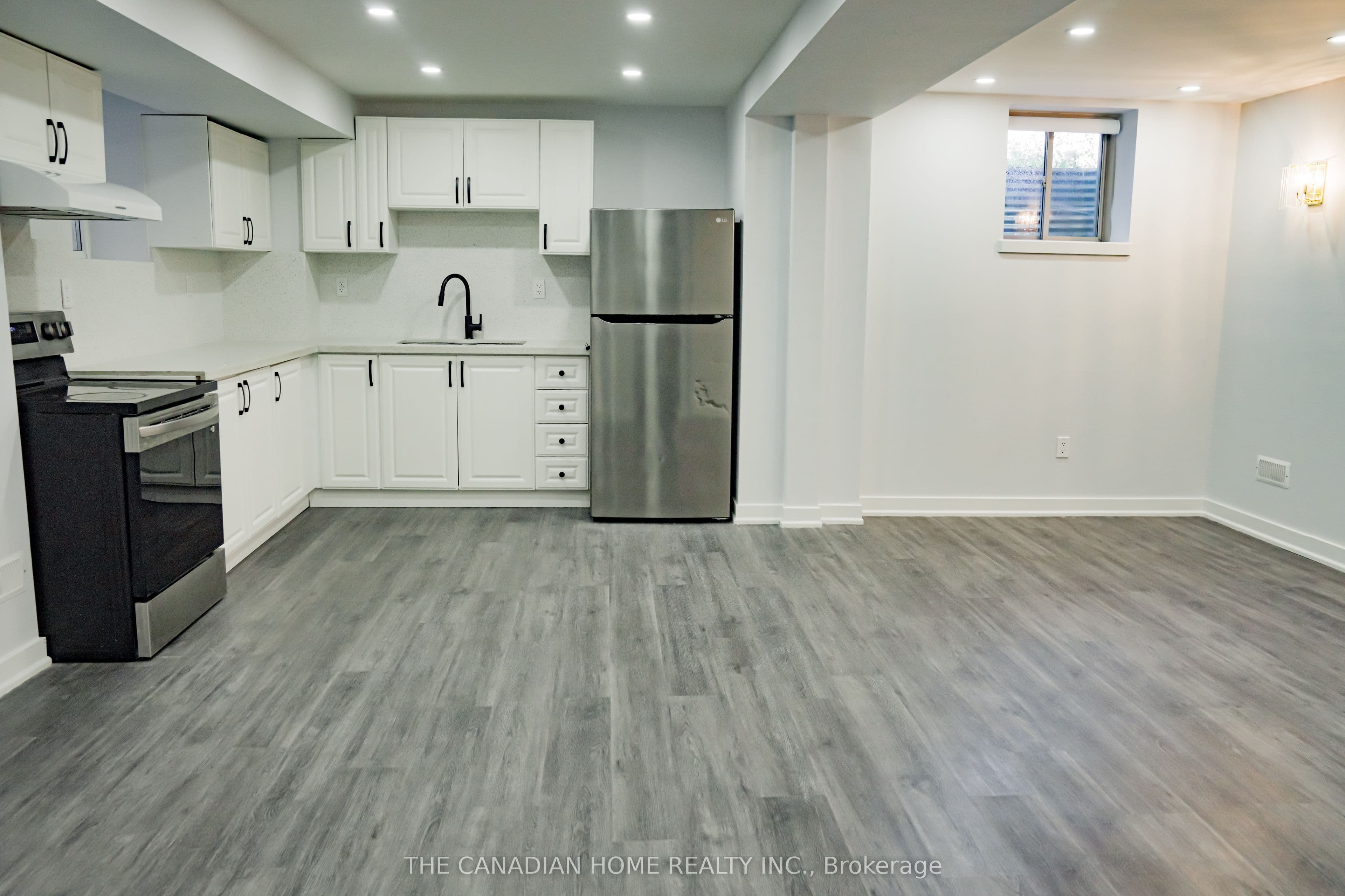 400 Finch Avenue 34, Pickering, ON L1V 0G7