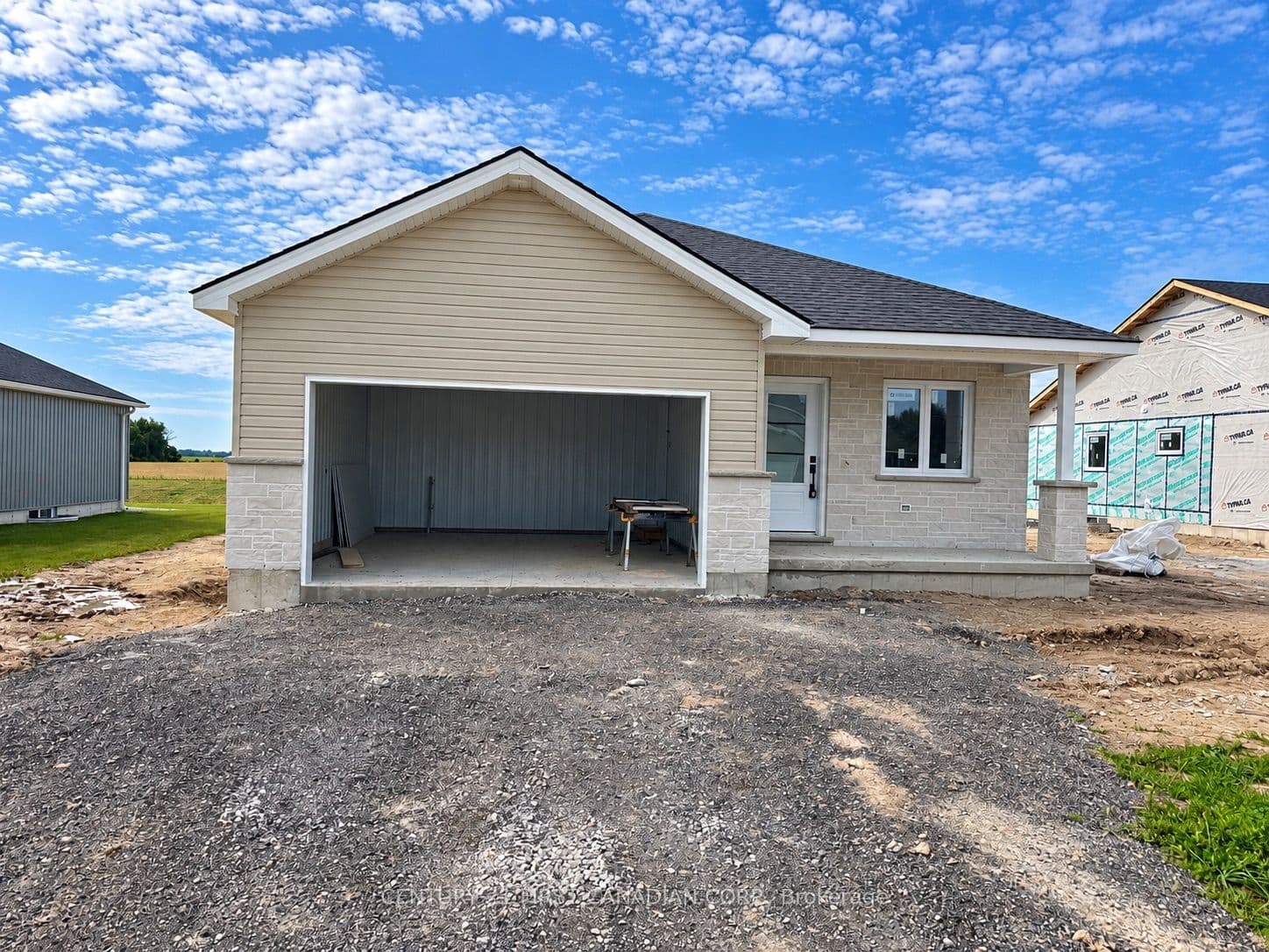 107 Victoria Avenue E, South Huron, ON N0M 1M0