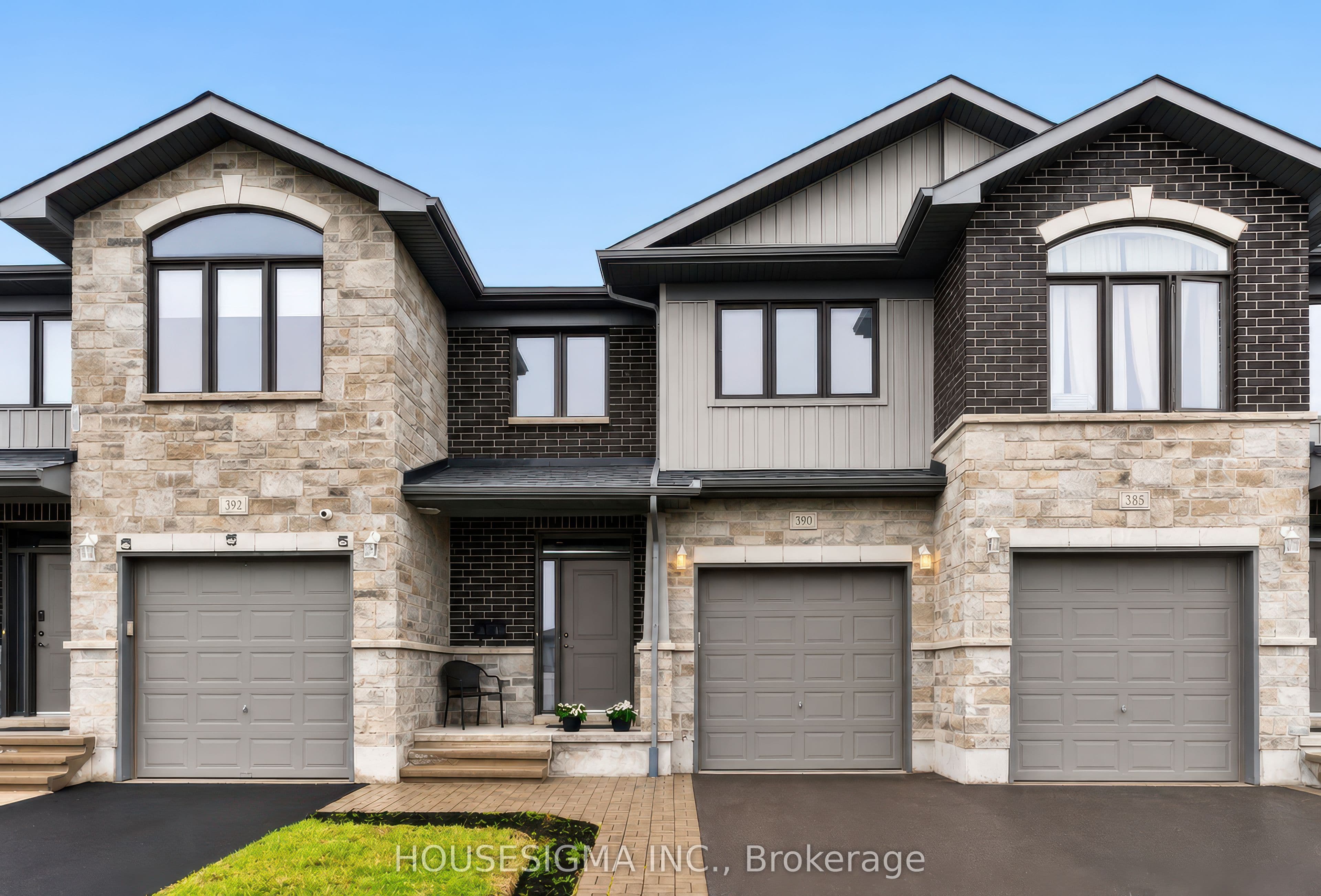 390 Buckthorn Drive, Kingston, ON K7P 0R8